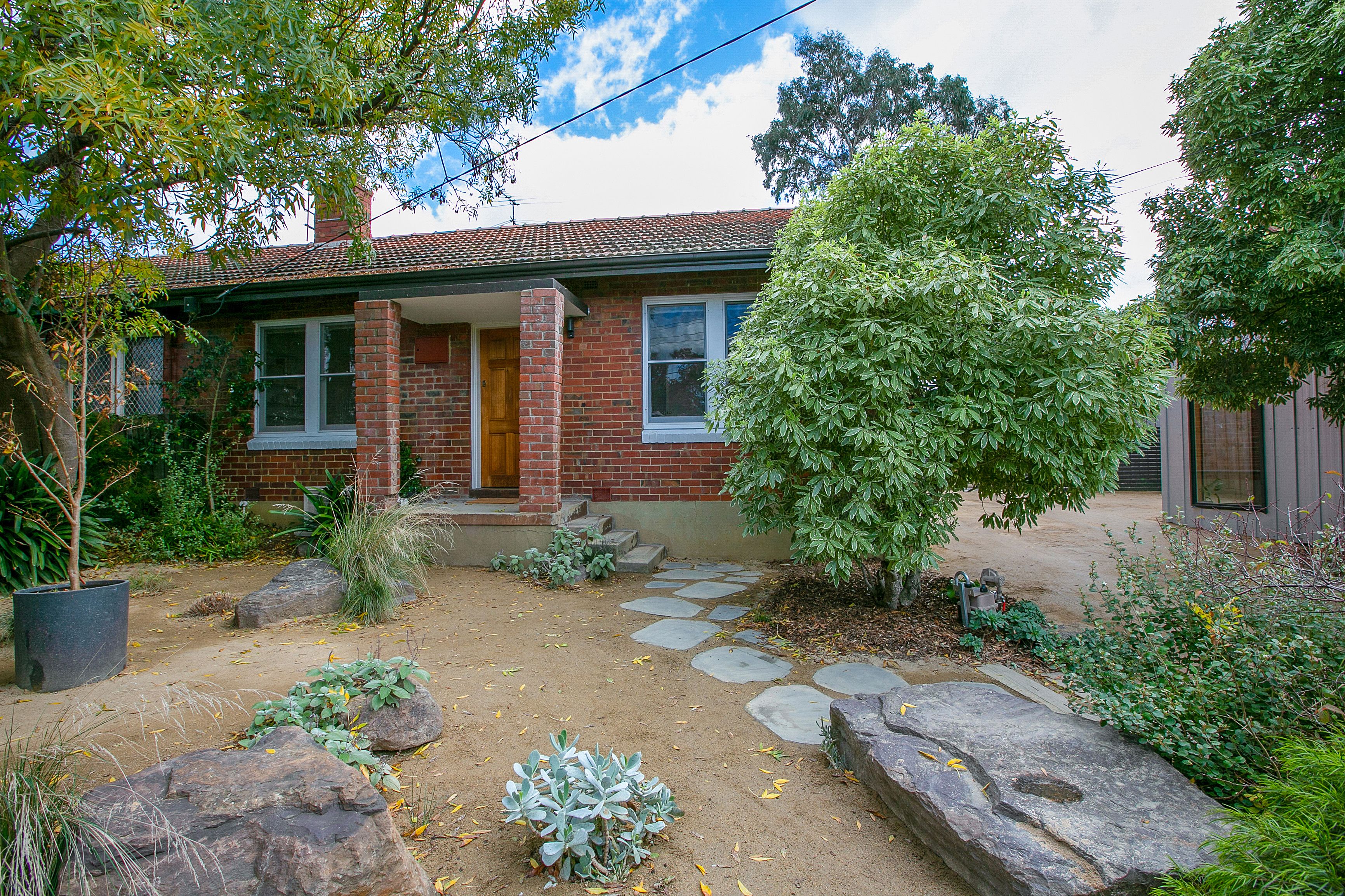 9 Newcastle Street, Preston VIC 3072