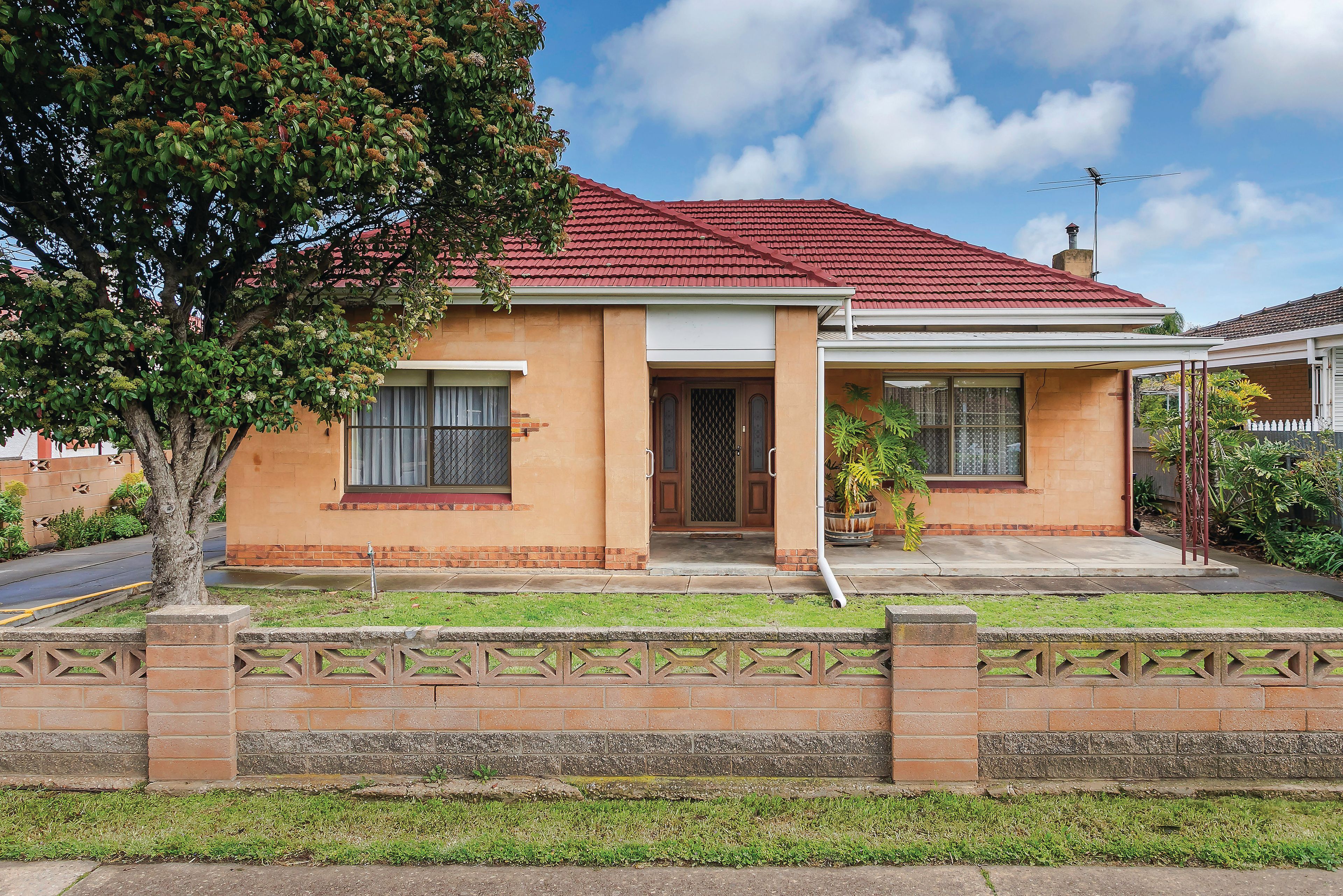 30 Findon Road, Woodville West, SA 5011