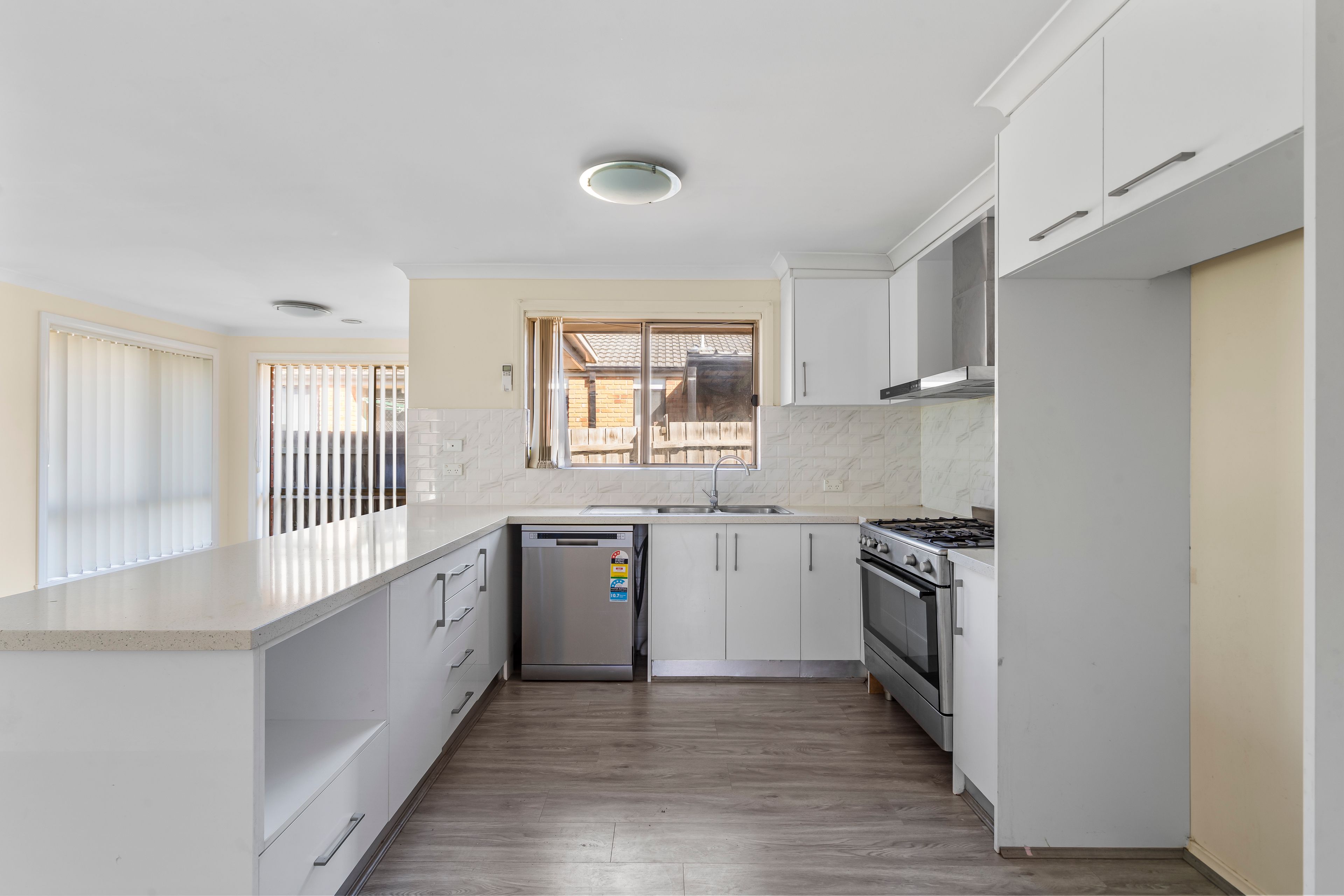 35 Sandover Drive — photo 6 of 11