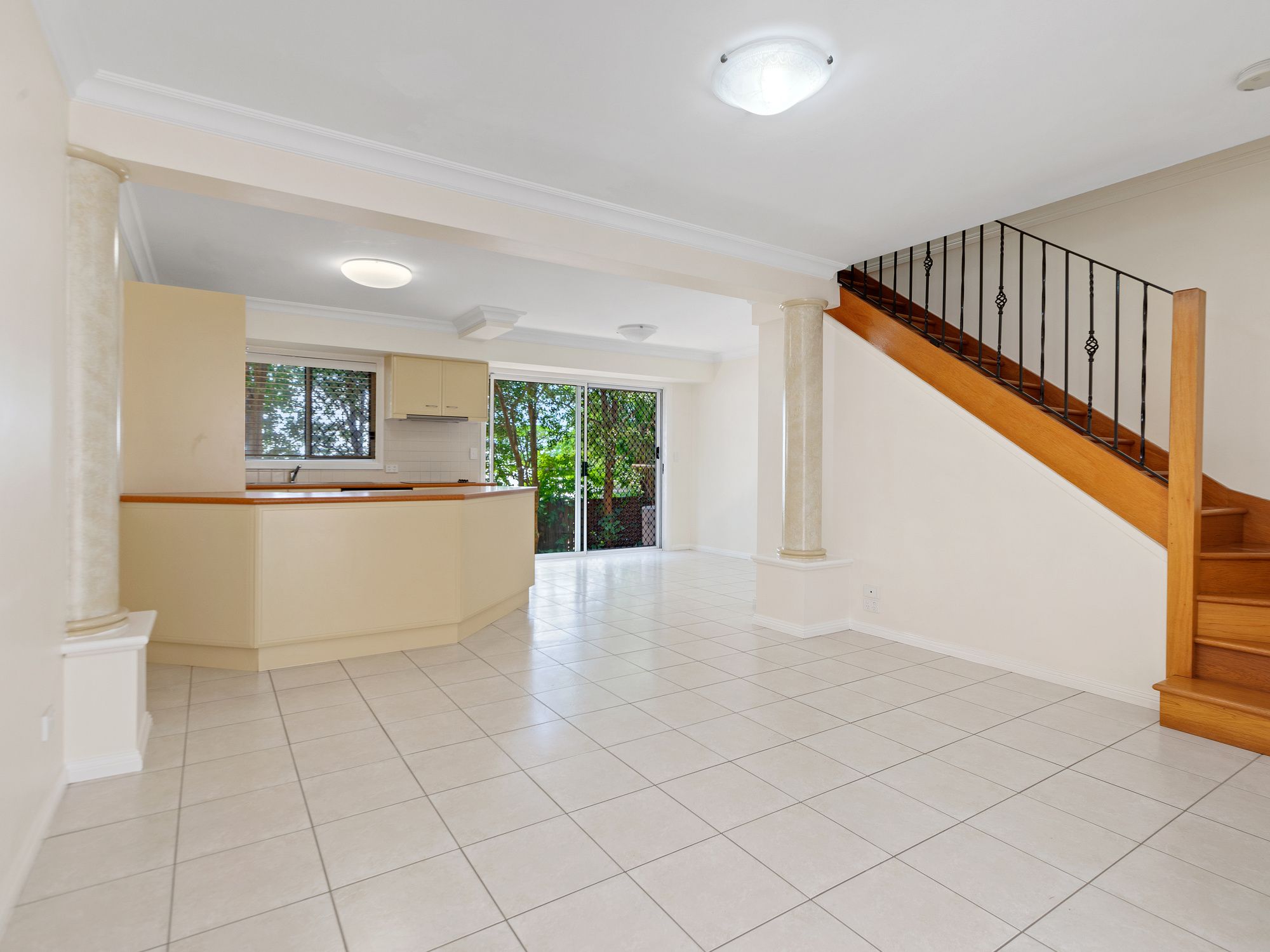 2/86 Invermore Street, Mount Gravatt East, QLD 4122