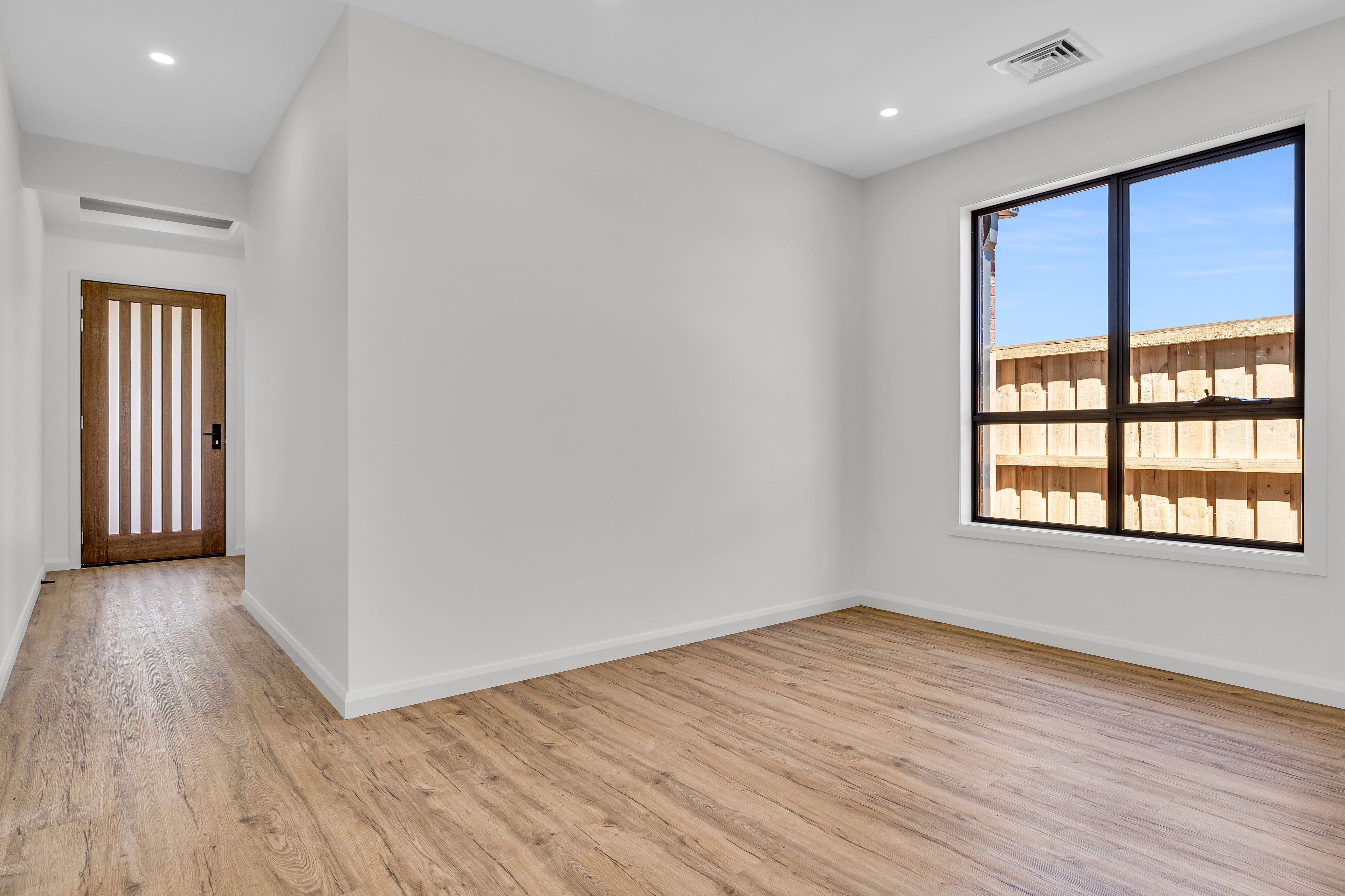 26 Laurier Avenue, Melton South, VIC 3338