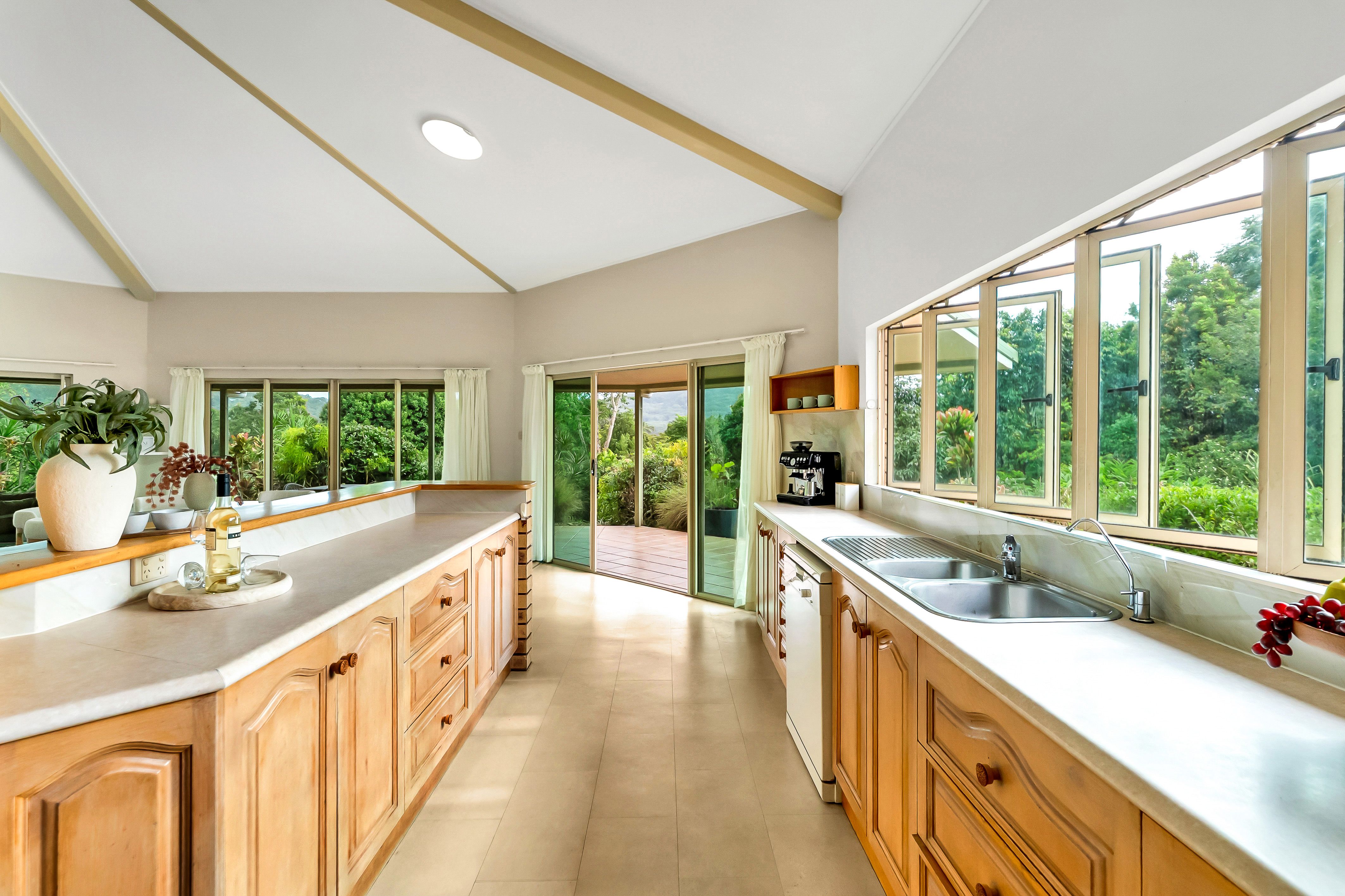22 Williamson Drive — photo 8 of 30