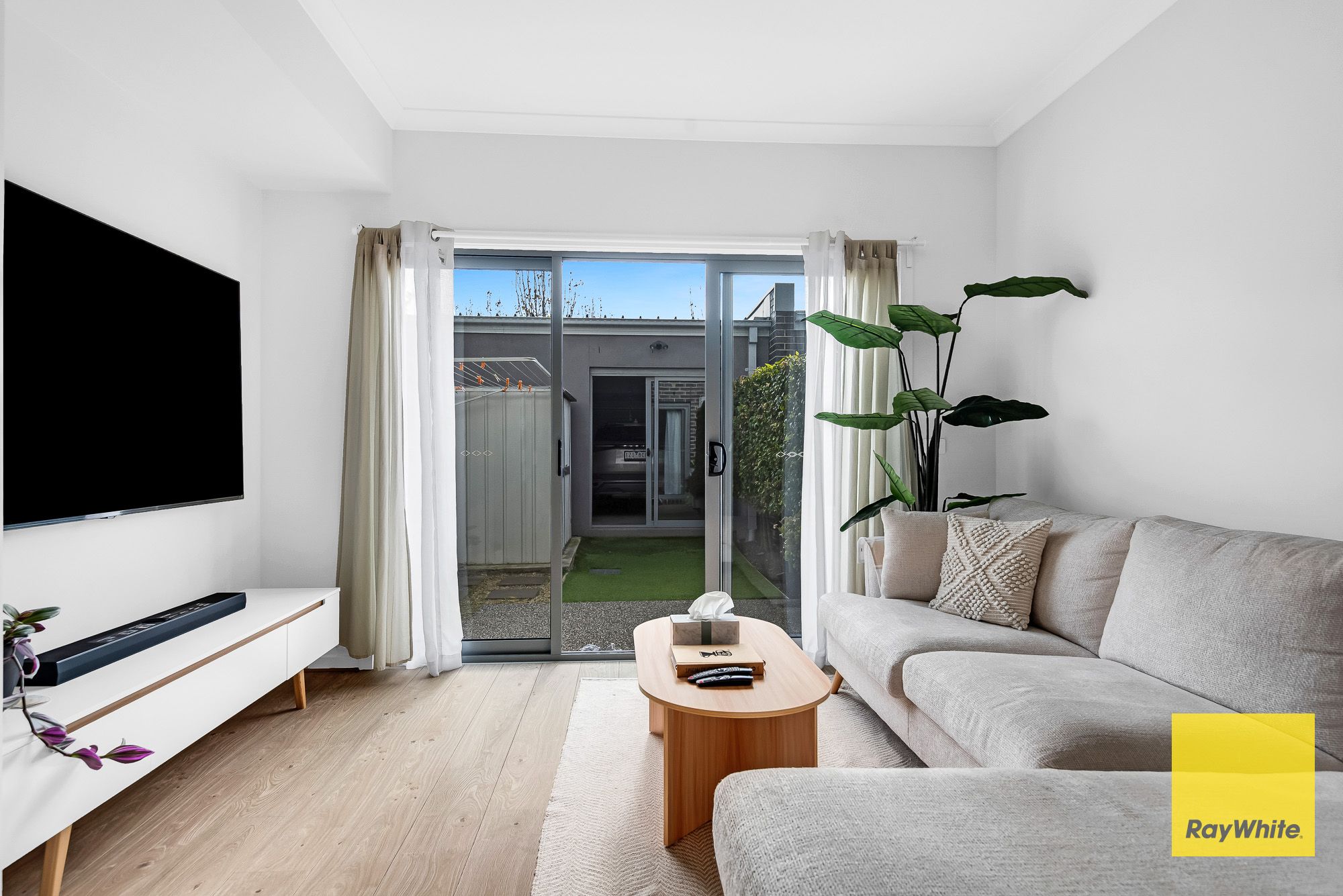 5 PENNYROYAL Avenue, Truganina, VIC 3029