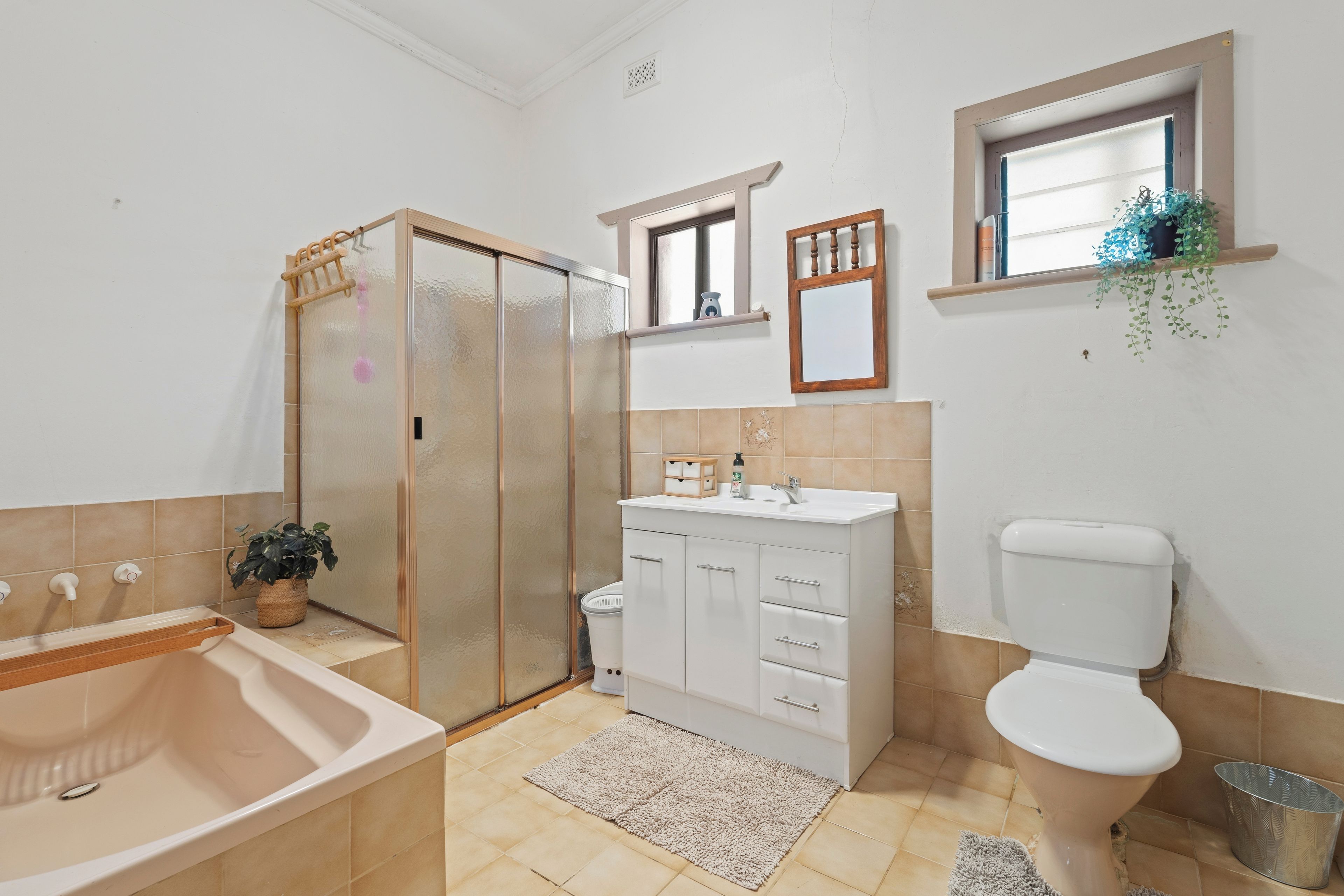 83 Cornish Terrace — photo 10 of 16