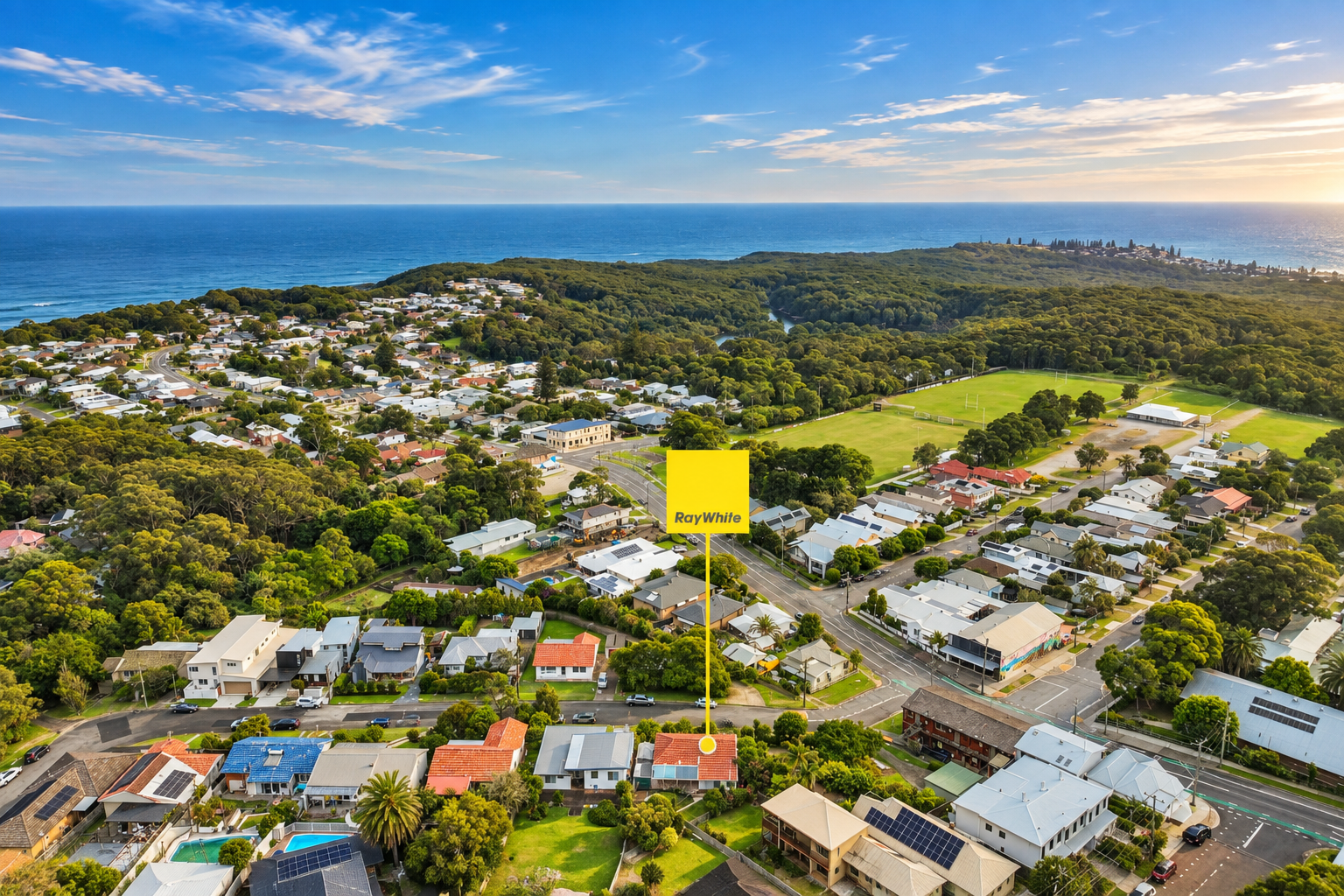 Sweeping Ocean Outlook | Rare 658m2; Elevated Coastal Opportunity — photo 11 of 12