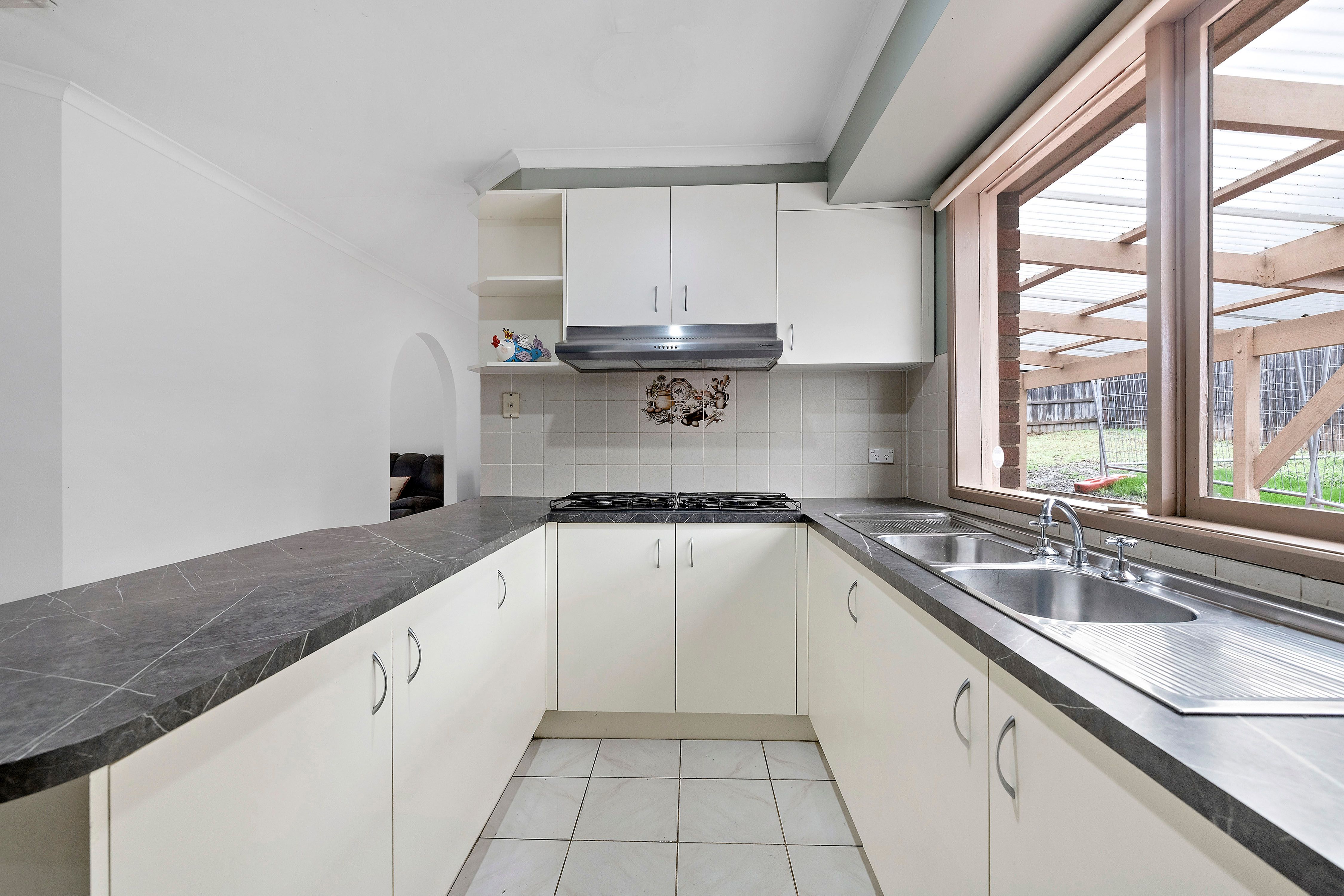 13 David Close — photo 6 of 16