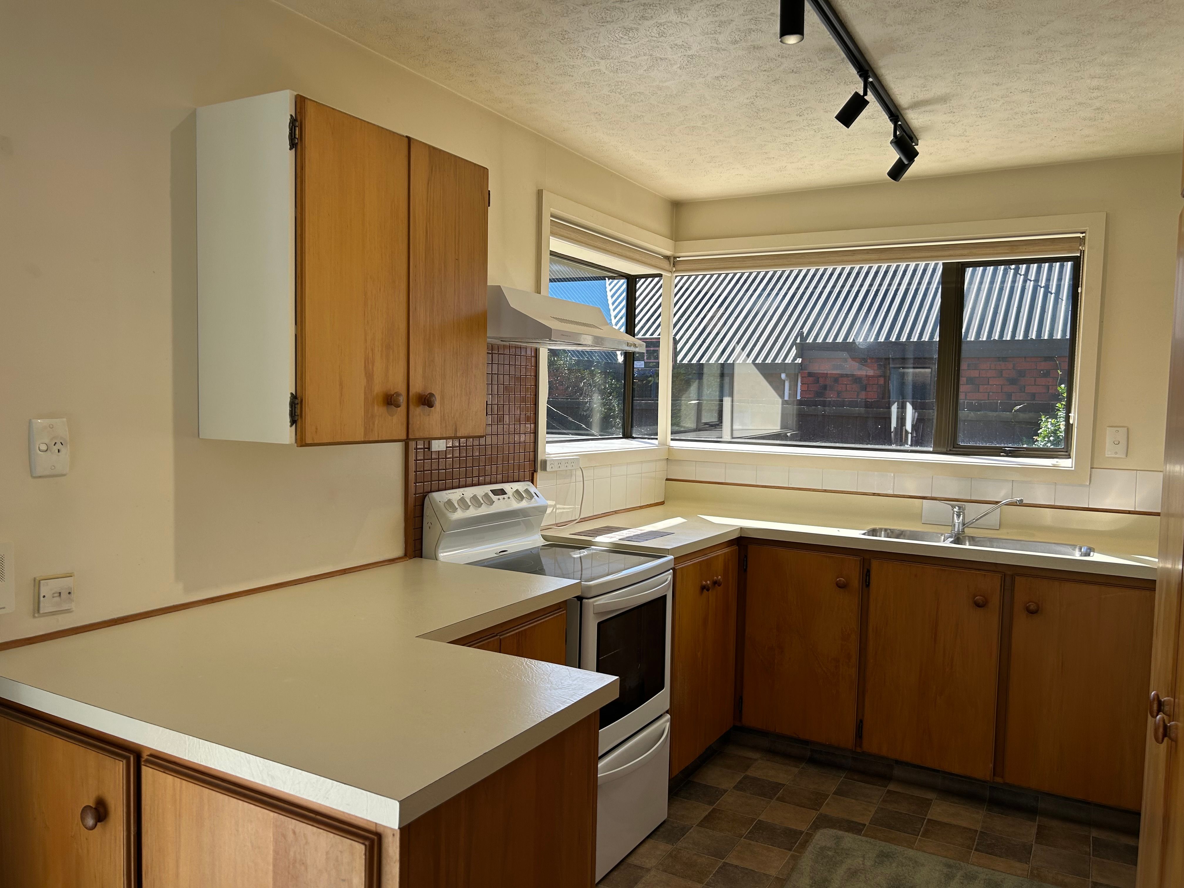 6 Elsom Lane, Avonhead, Christchurch City