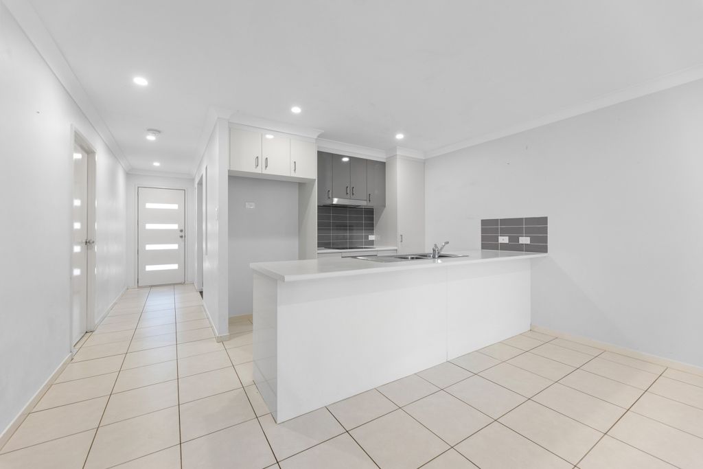 63 Settlers Rise, Woolmar, QLD 4515