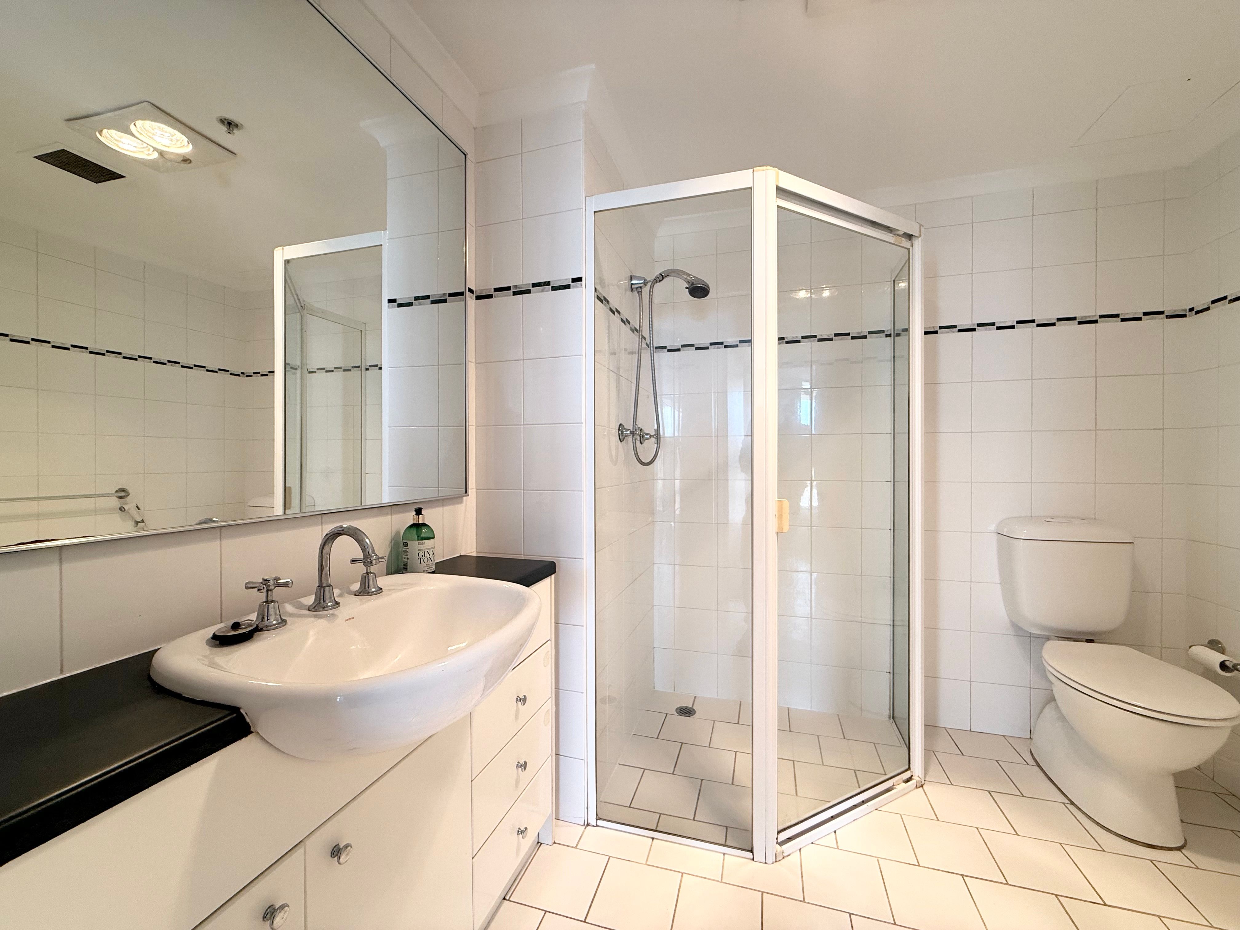 505/5 Rockdale Plaza Drive — photo 3 of 10