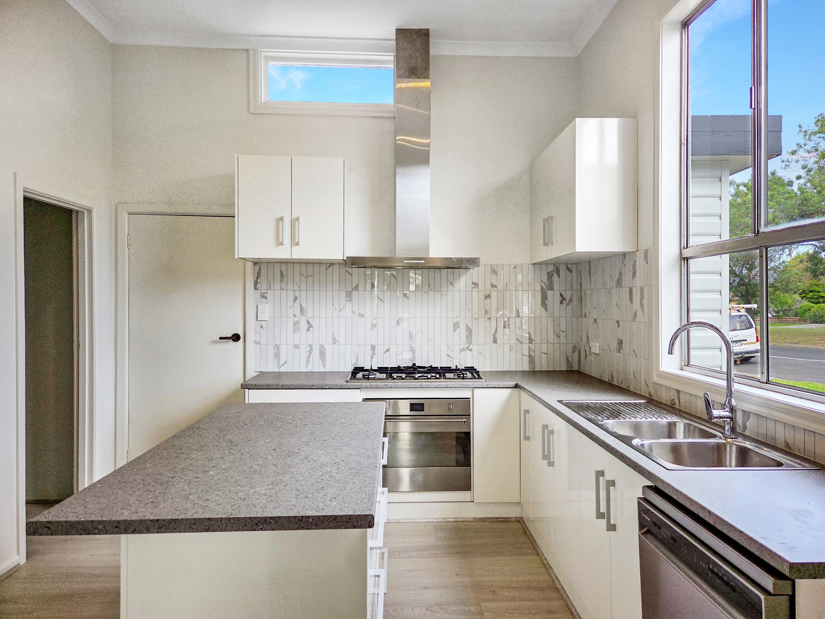 11 Humble Street, East Geelong, VIC 3219