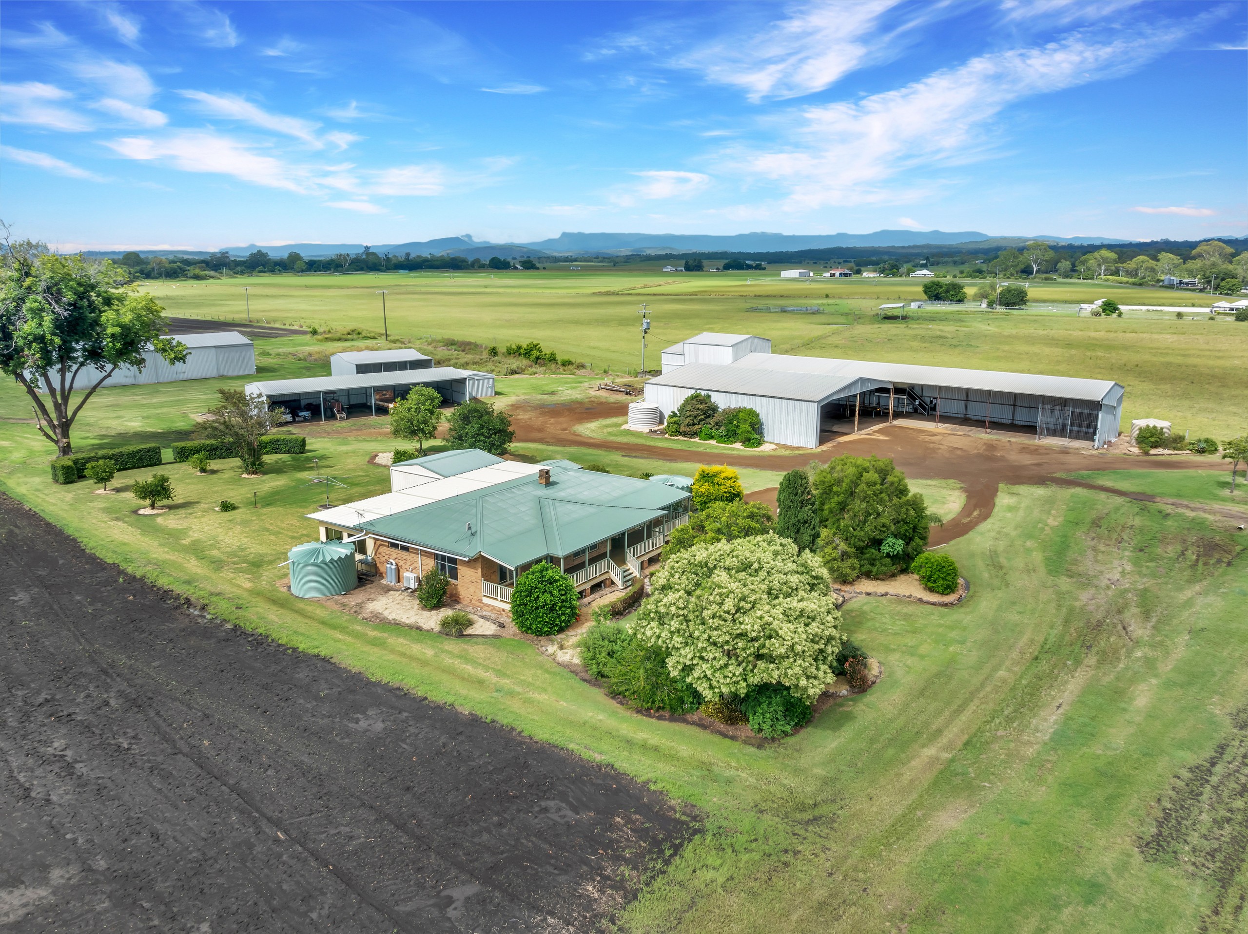 140 Warrill View Peak Crossing Road, Warrill View, QLD 4307
