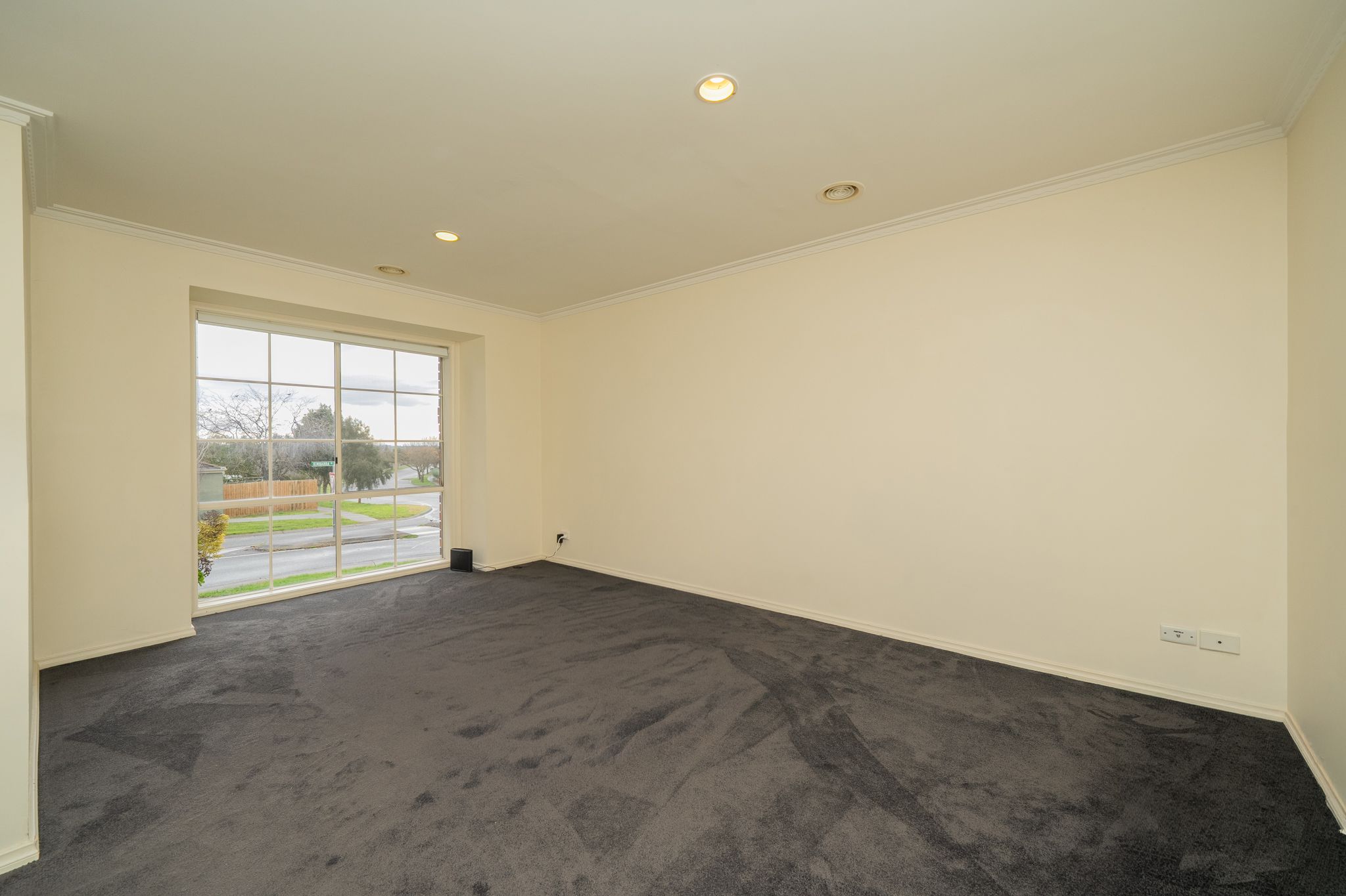2 Kimbarra Drive, Berwick, VIC 3806