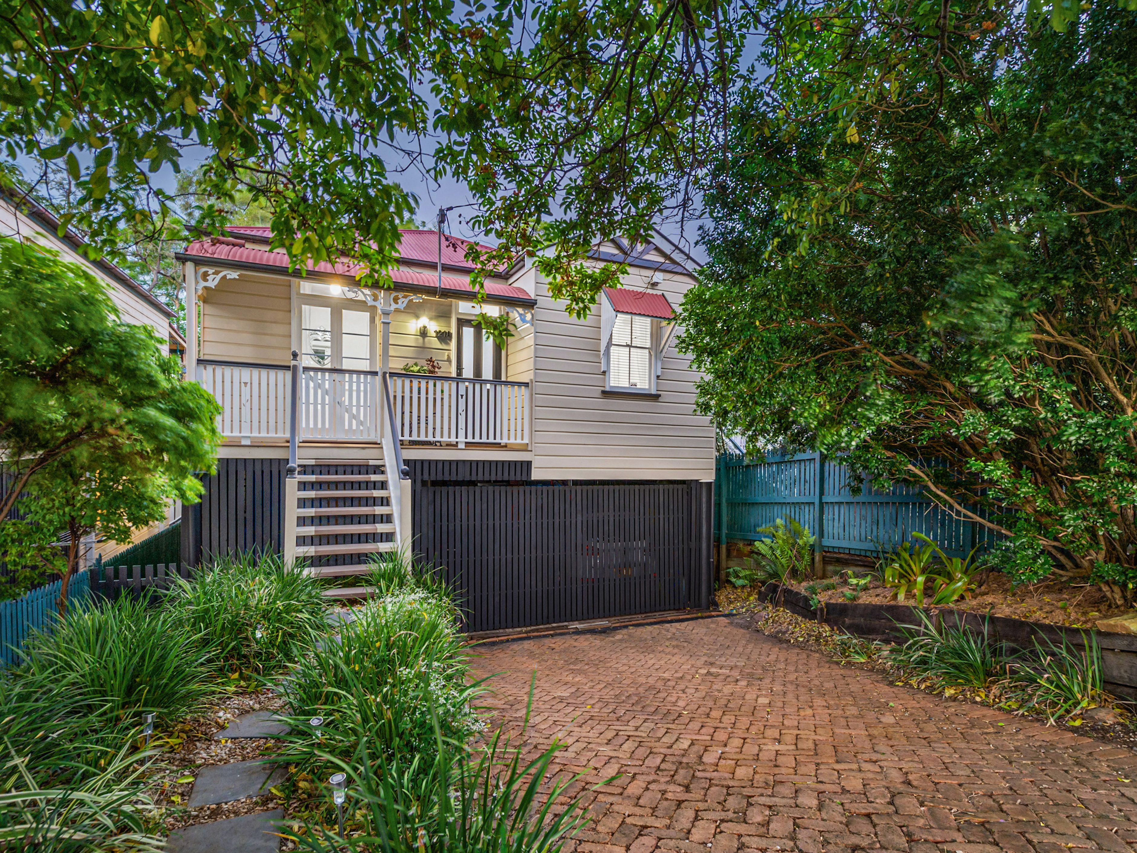 121A Stanley Terrace, Taringa QLD 4068