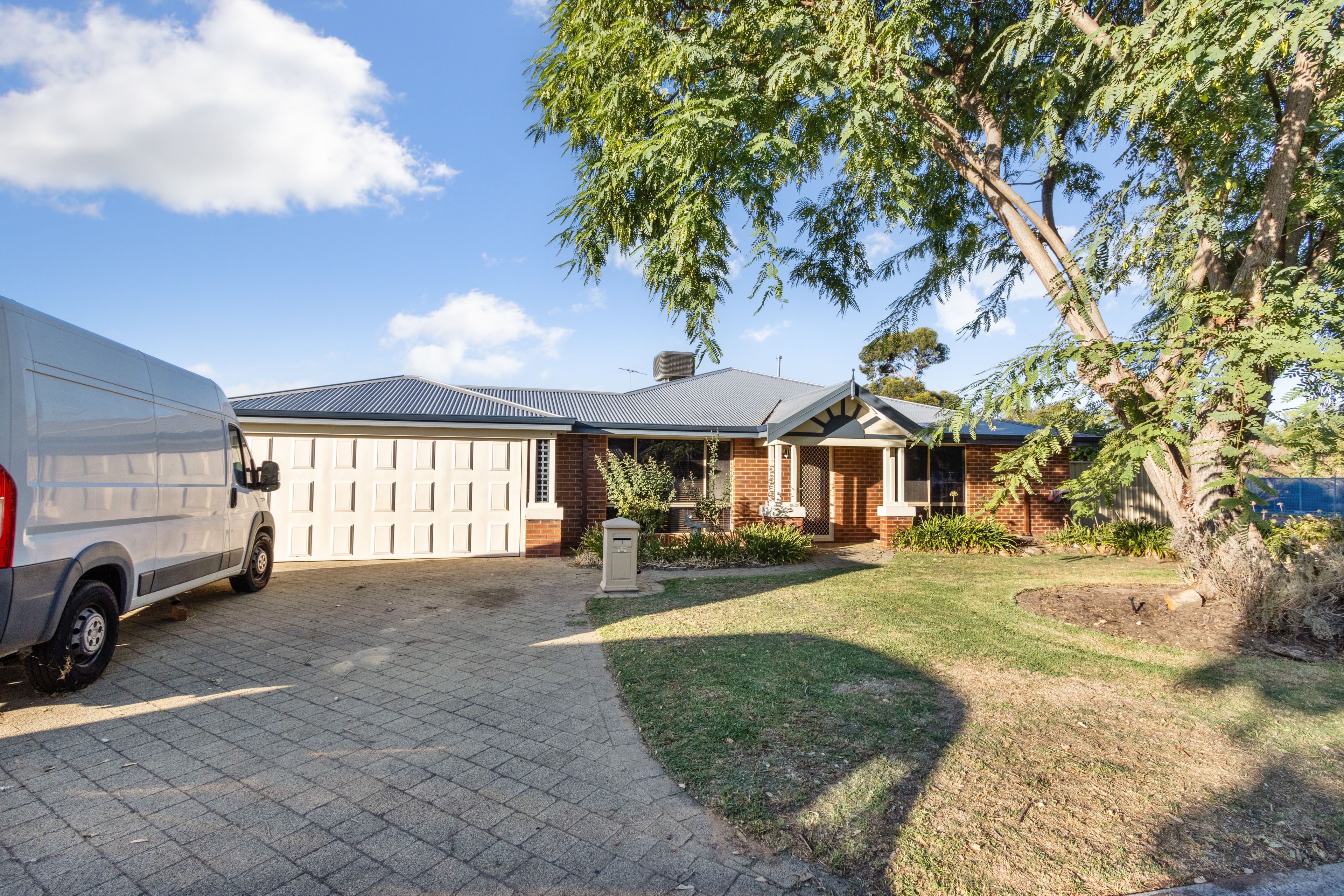 1 Hyland Way, Wilson WA 6107