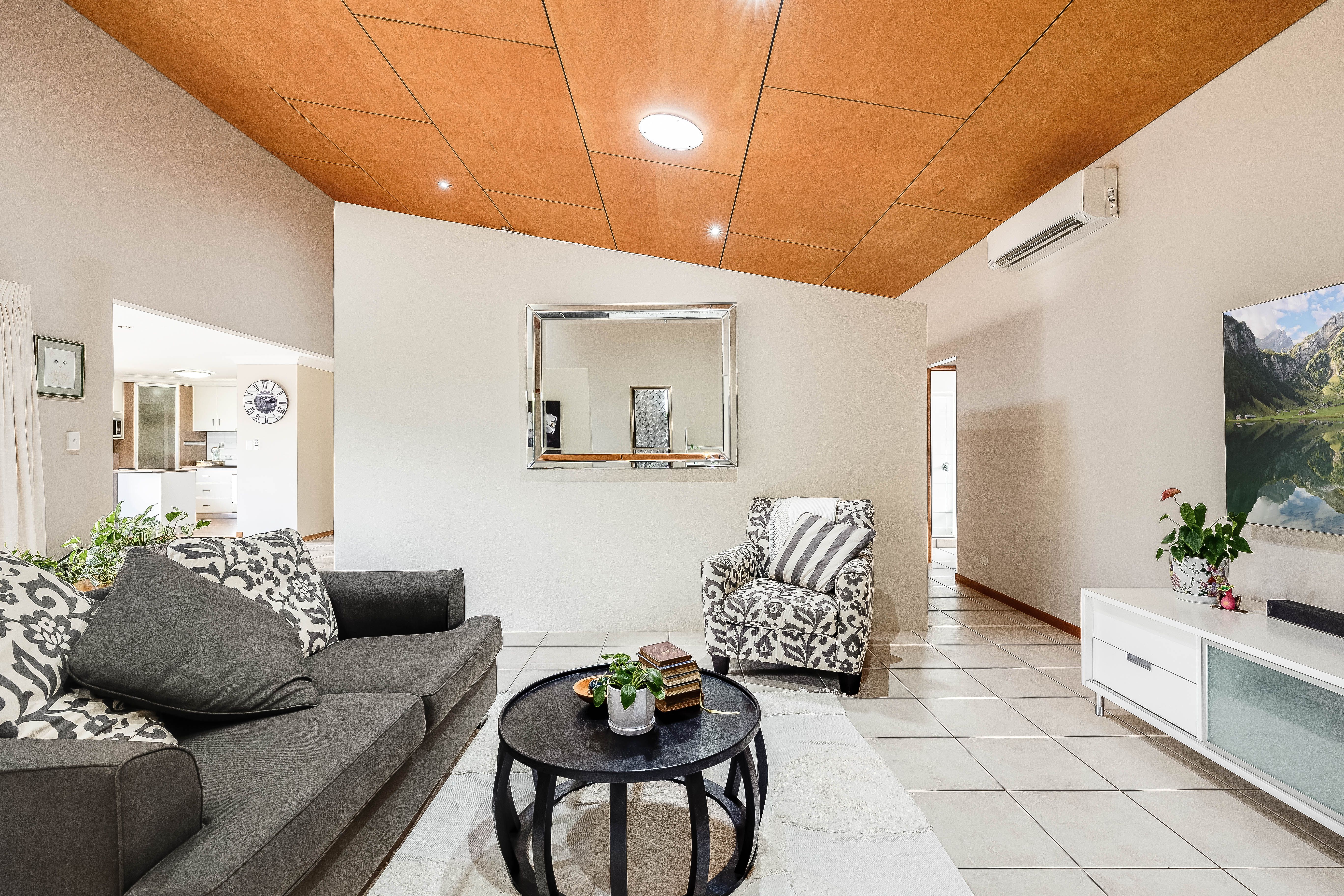 28 Shelton Crescent, Kearneys Spring, QLD 4350