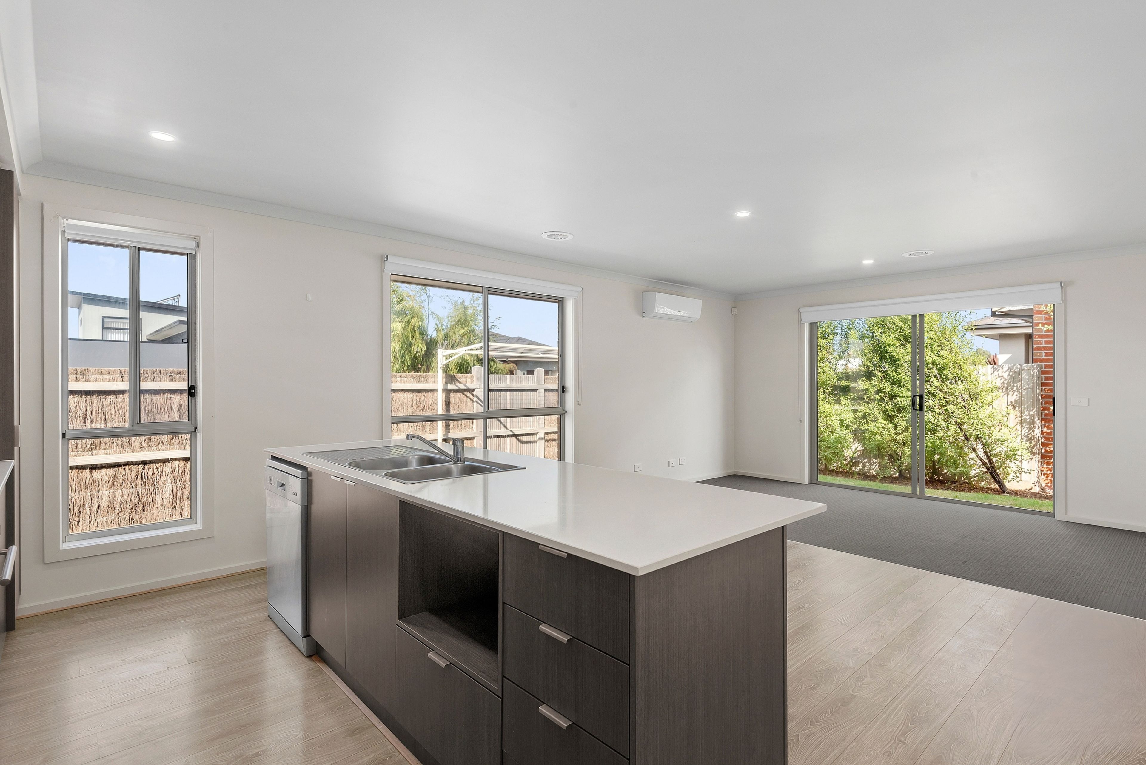 68 Iris Loop, Armstrong Creek, VIC 3217