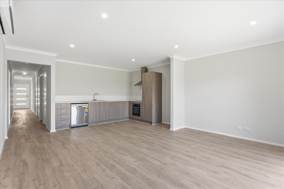 9 Lepperton Street, Werribee, VIC 3030