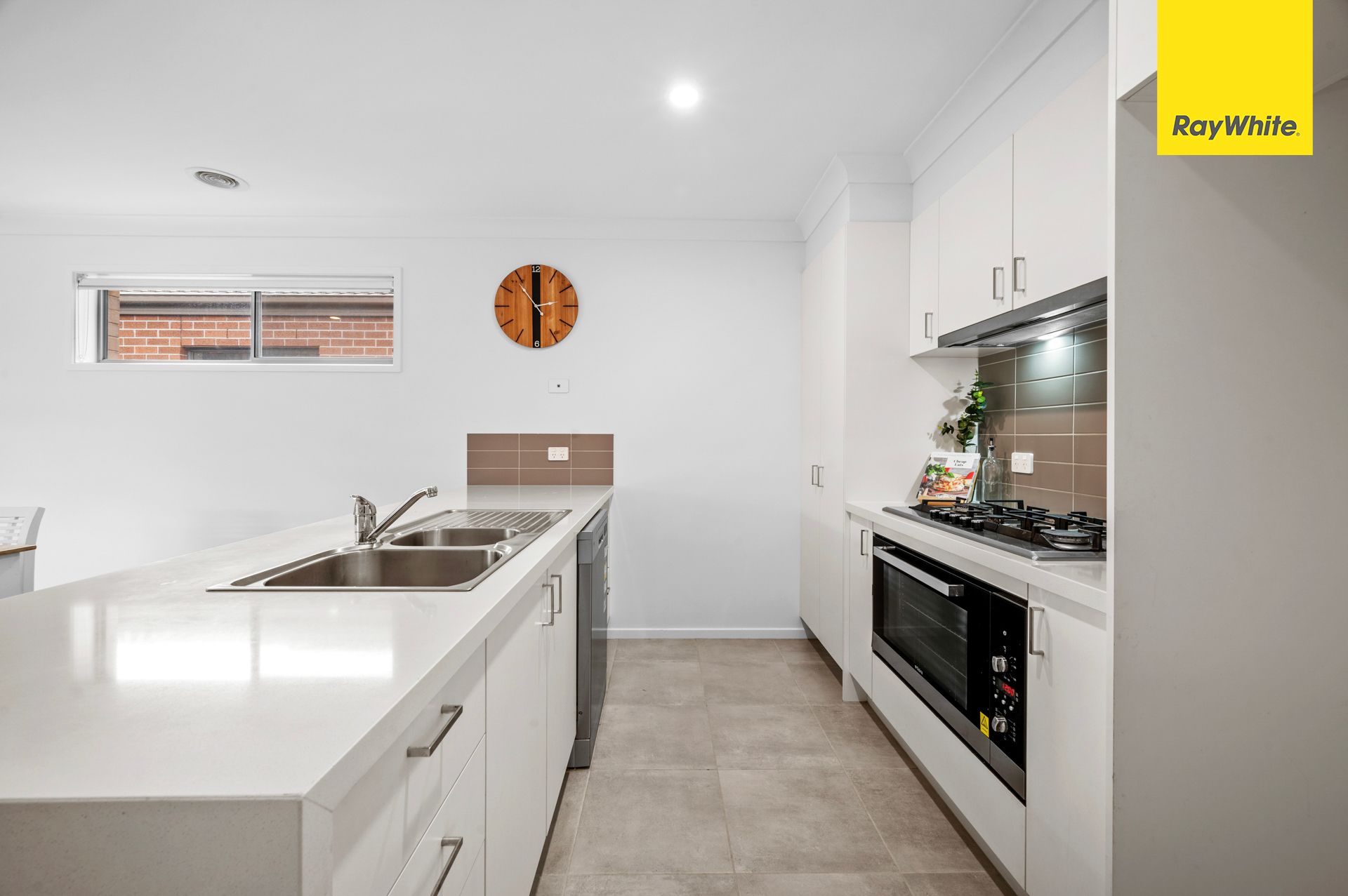 3 Norwood Avenue, WEIR VIEWS, VIC 3338 Sold House Ray White Melton