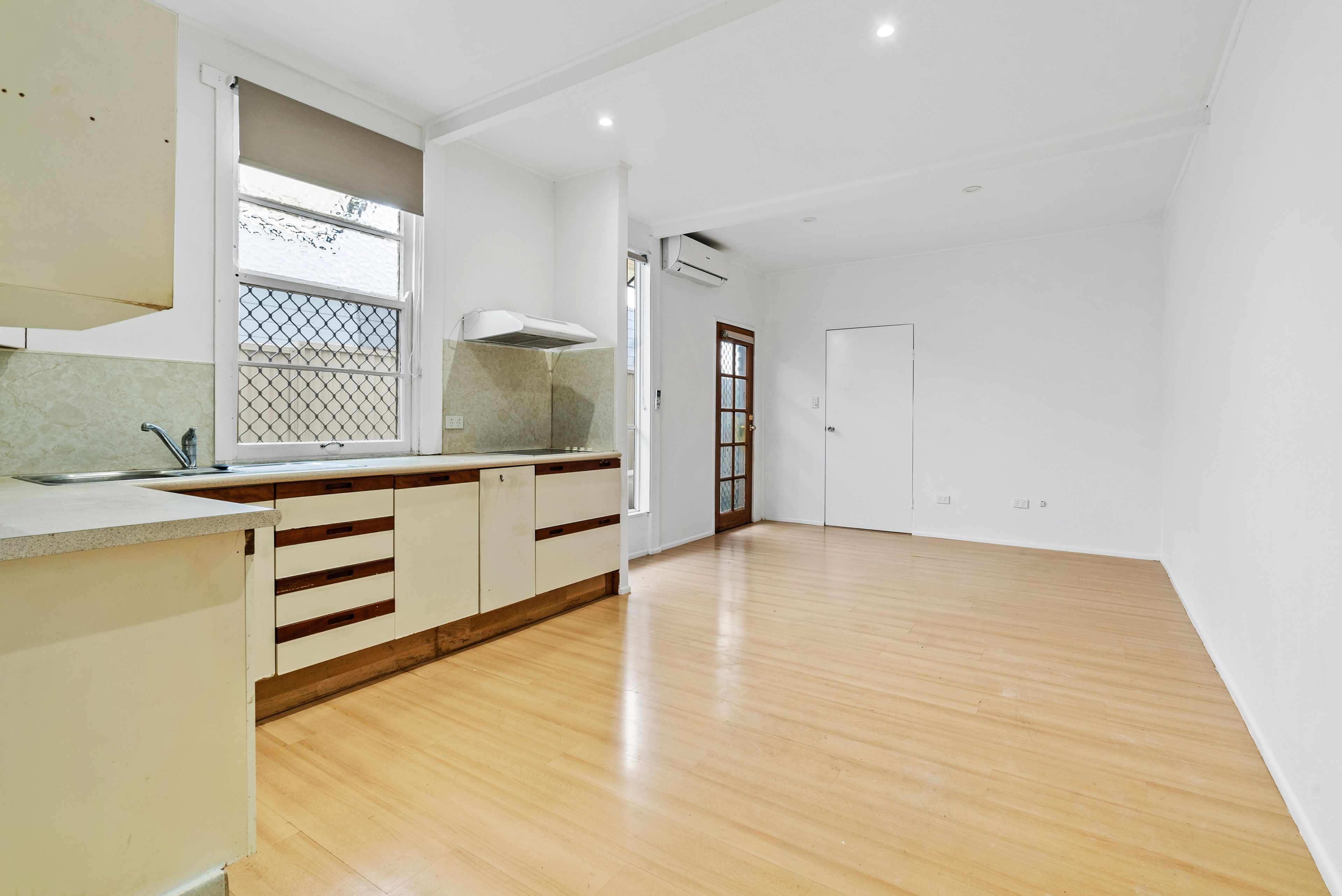 2/167 Golden Four Drive, Bilinga, QLD 4225