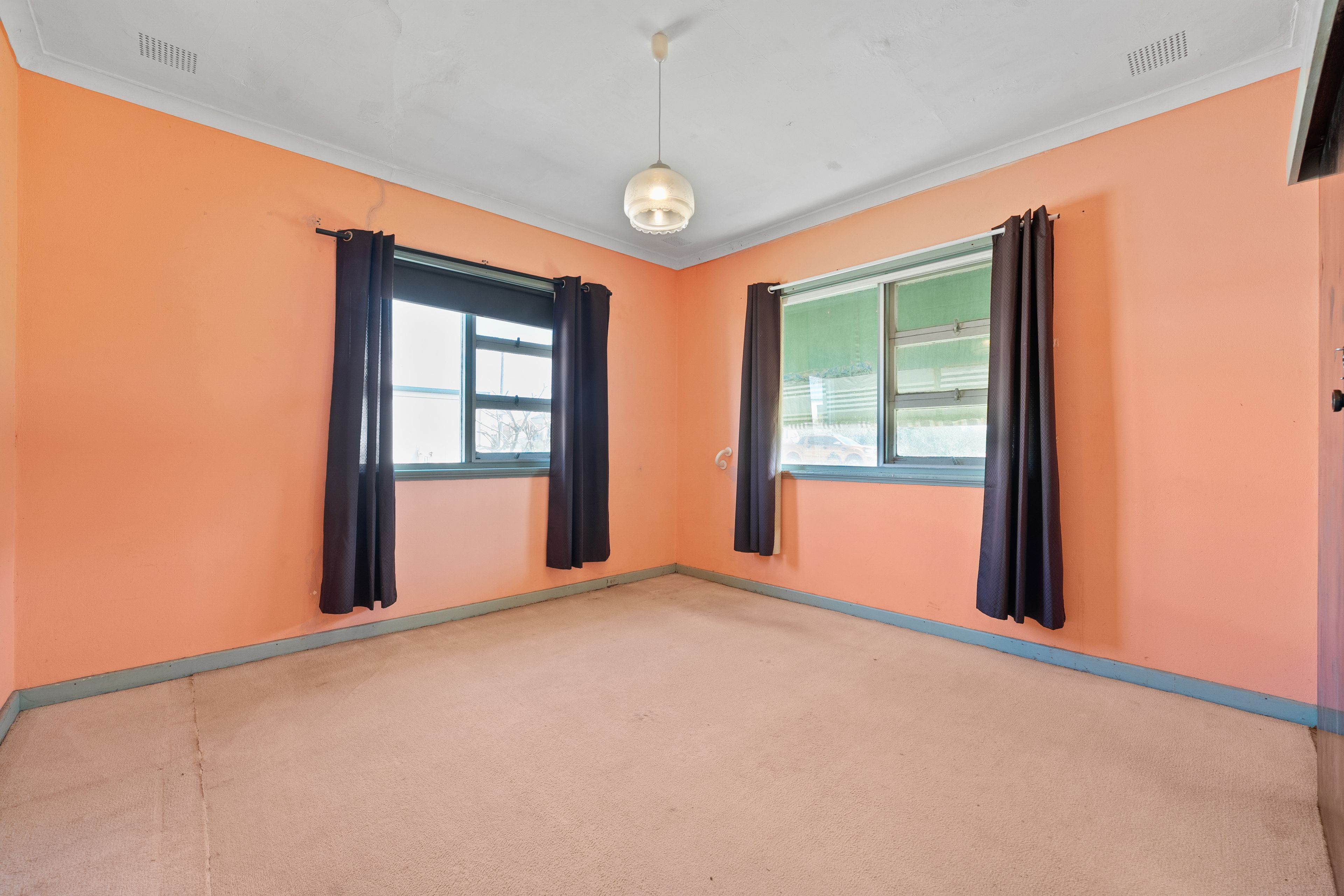 43 Lewington Street — photo 11 of 29
