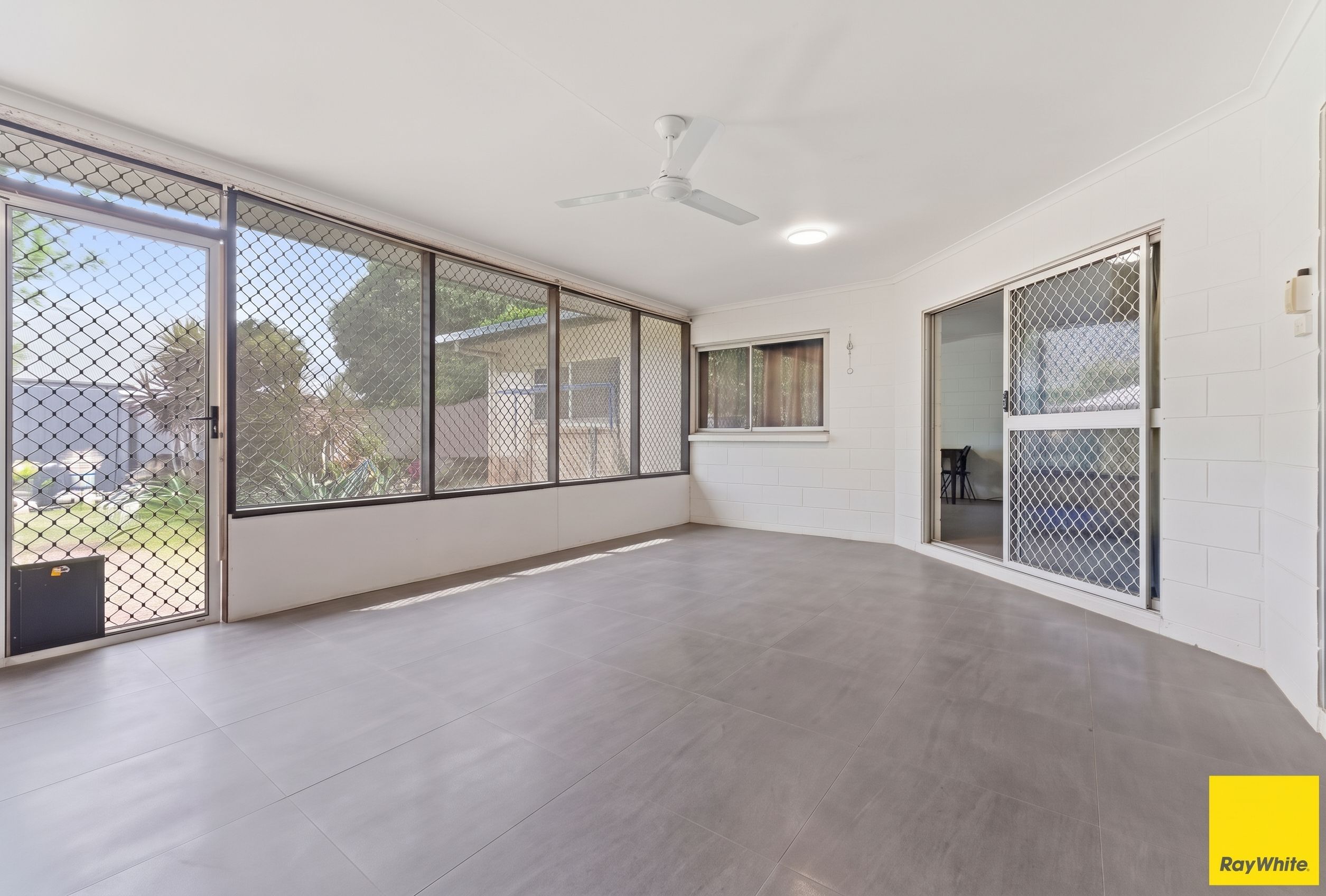 2/26 Lake Placid Road, Caravonica, QLD 4878 - Leased House - Ray White ...