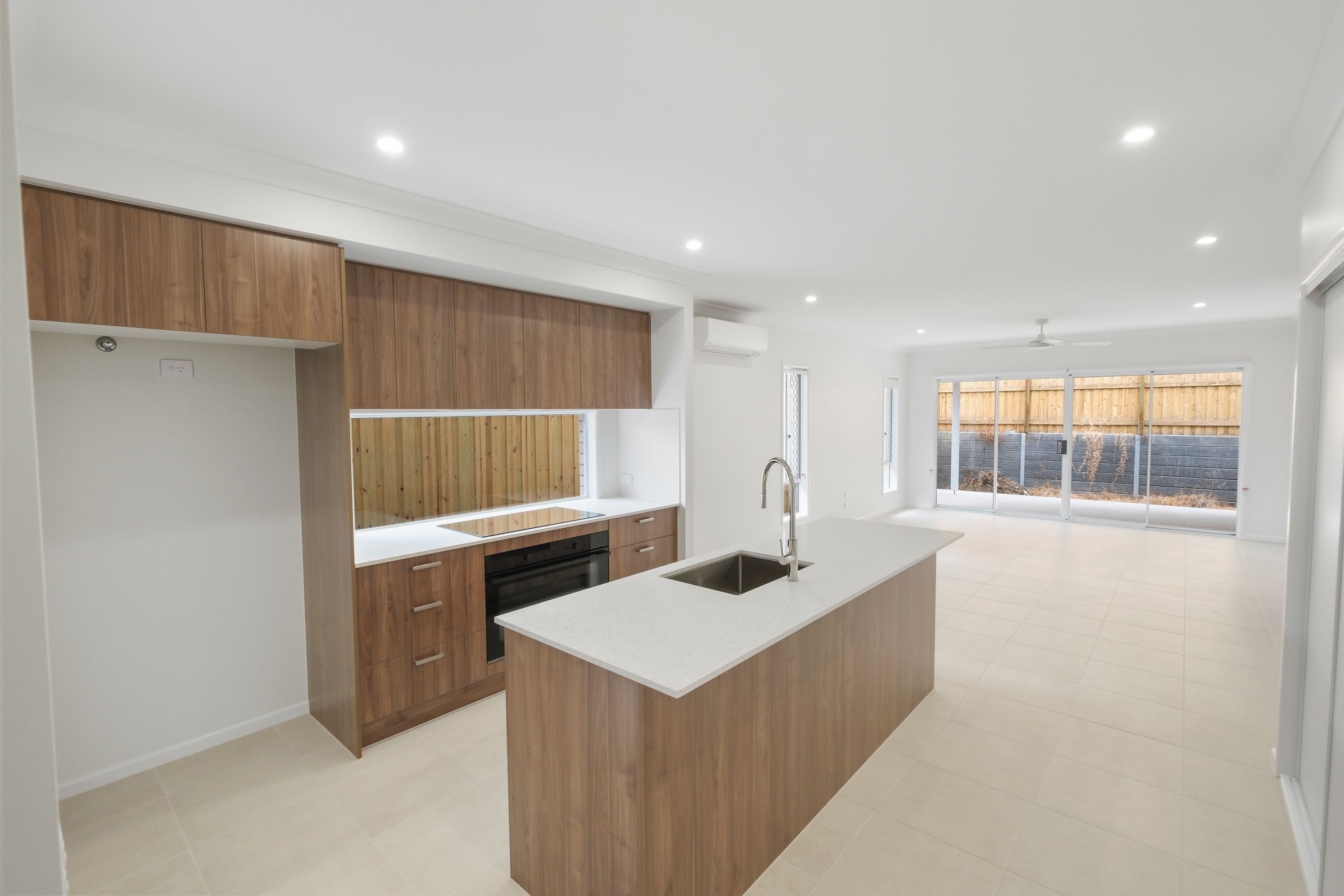 34 Bramble Crescent — photo 3 of 12