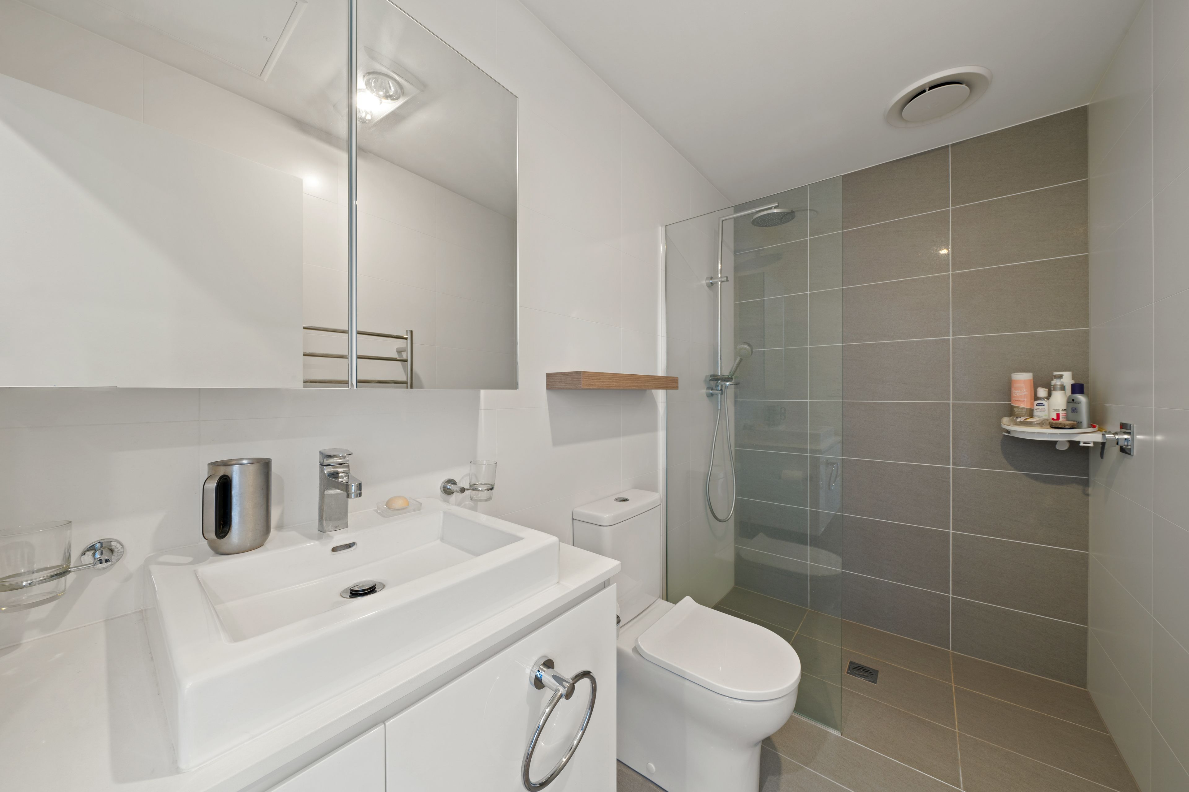 1009/2 Gribble Street — photo 13 of 30