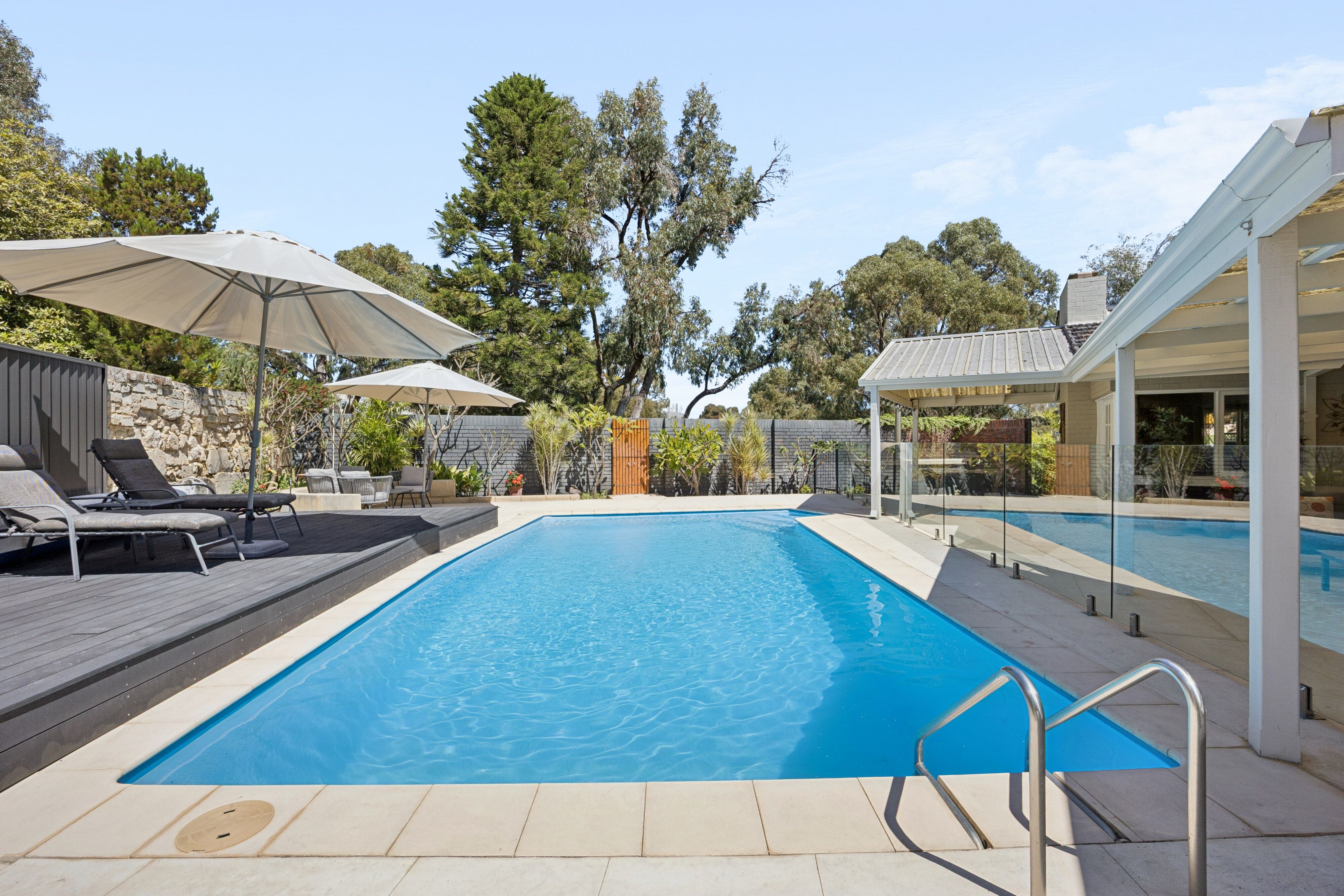 8 Oleander Way — photo from Ray White North Quays
