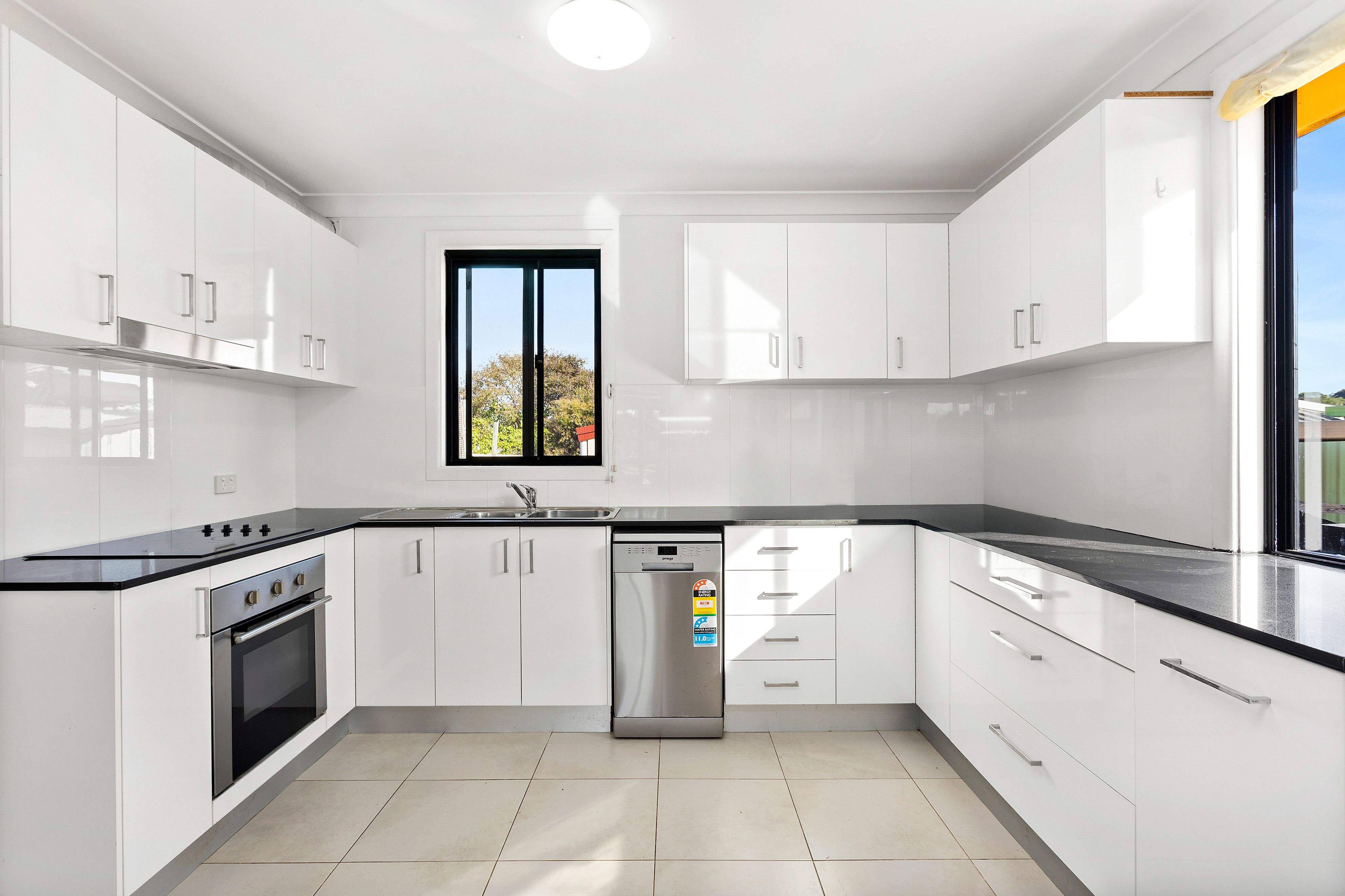 46 Lindwall Street, Warilla, NSW 2528