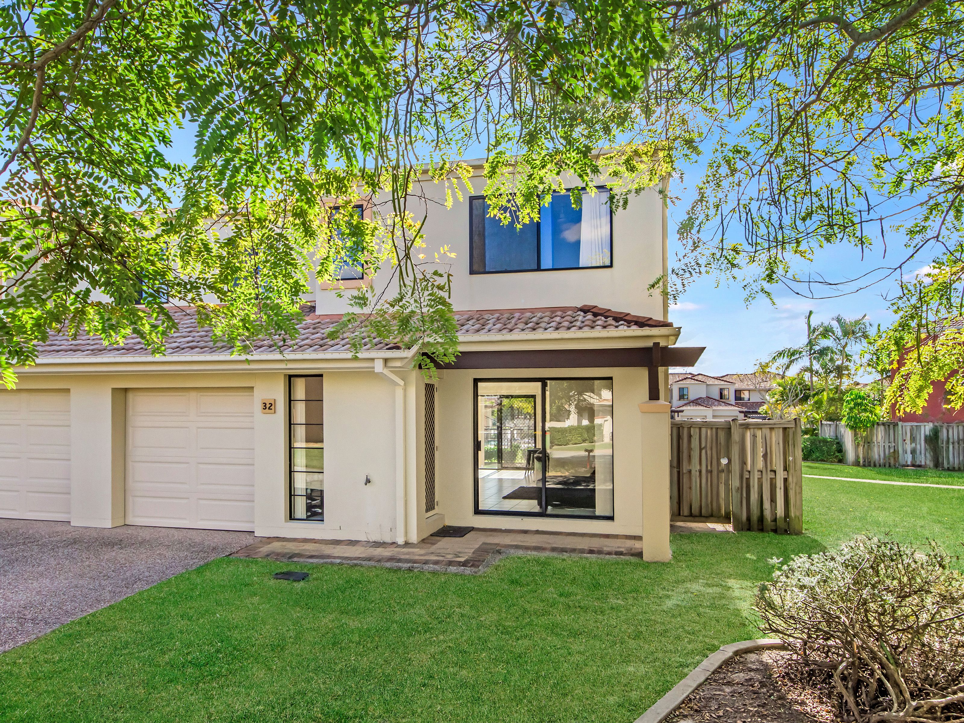 32/302 Christine Avenue, Varsity Lakes, QLD 4227