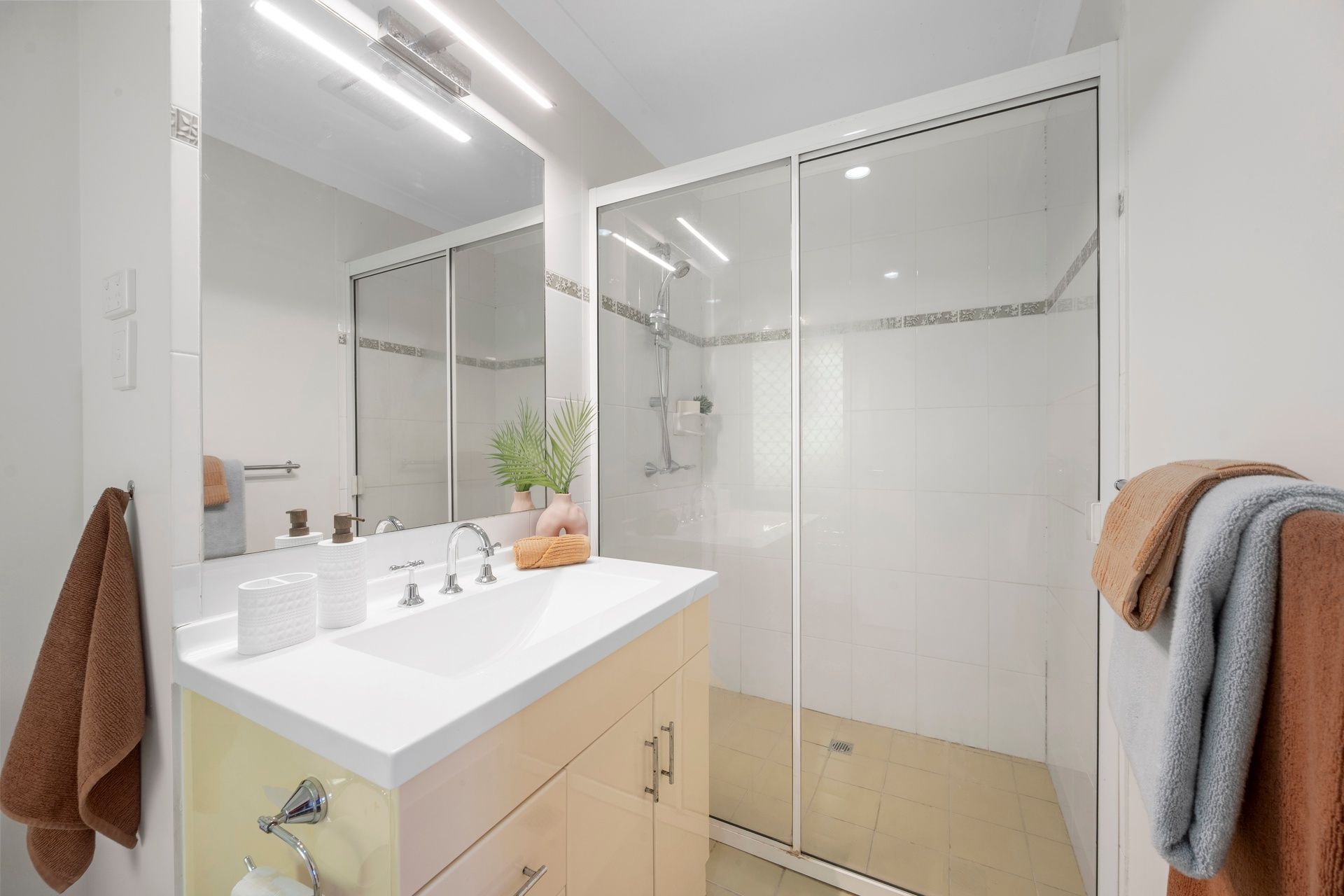 4 Macedon Court — photo 7 of 16