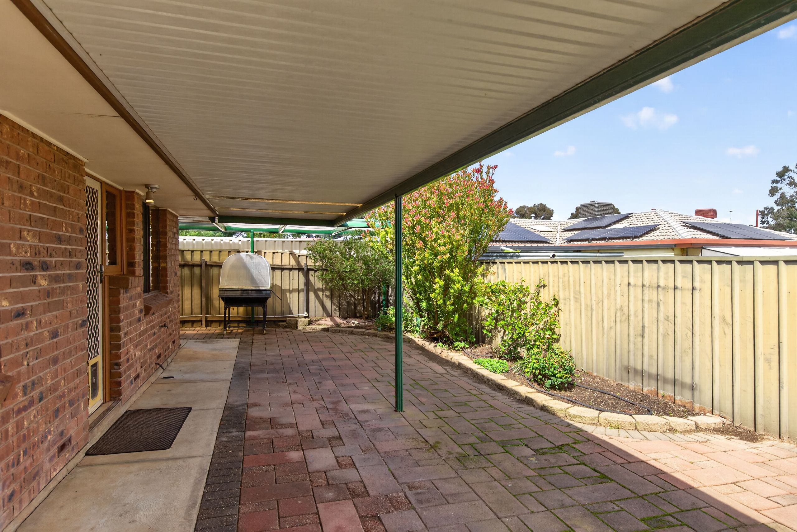 2/17 Amanda Street — photo 13 of 14