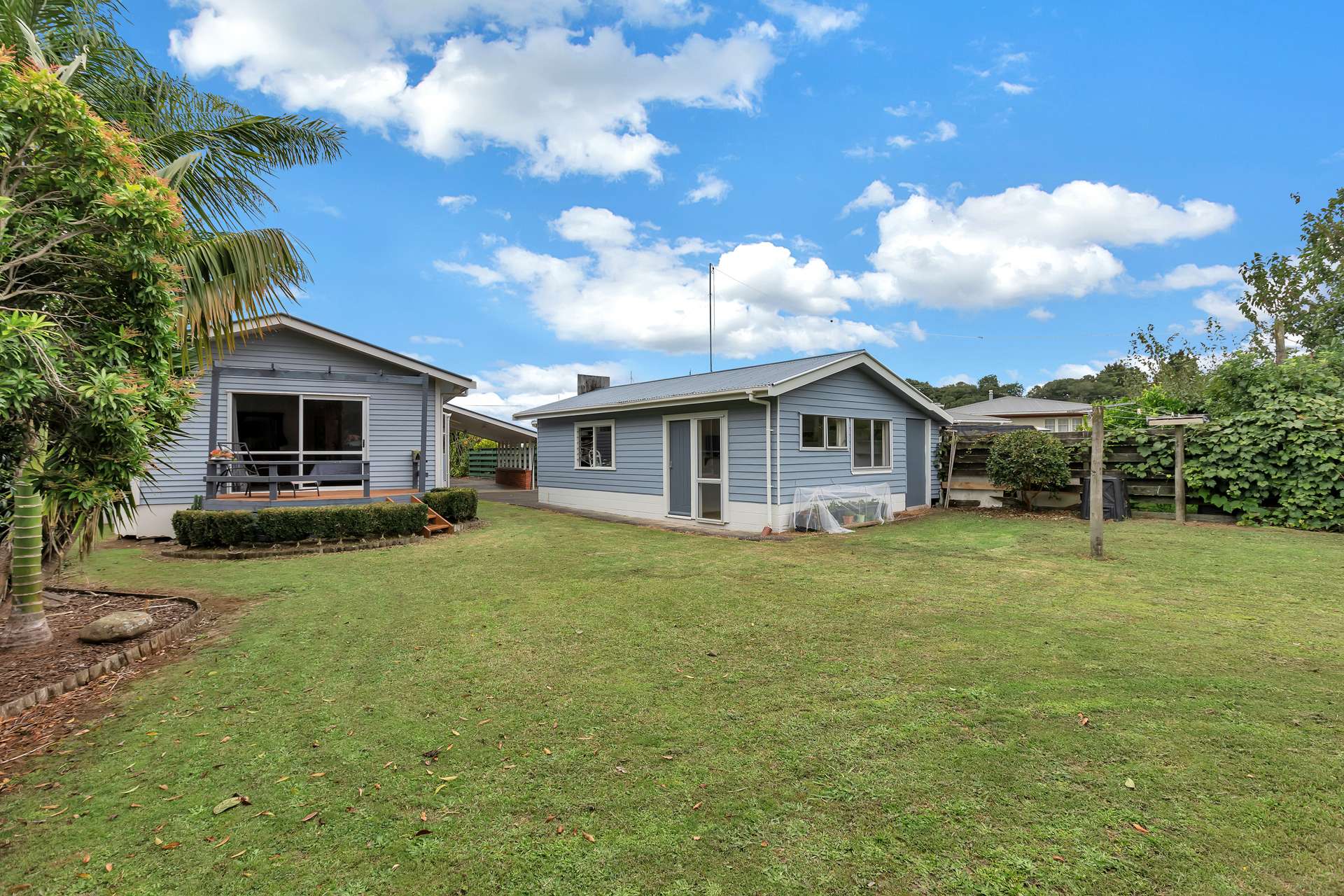 35 Tui Crescent photo 2