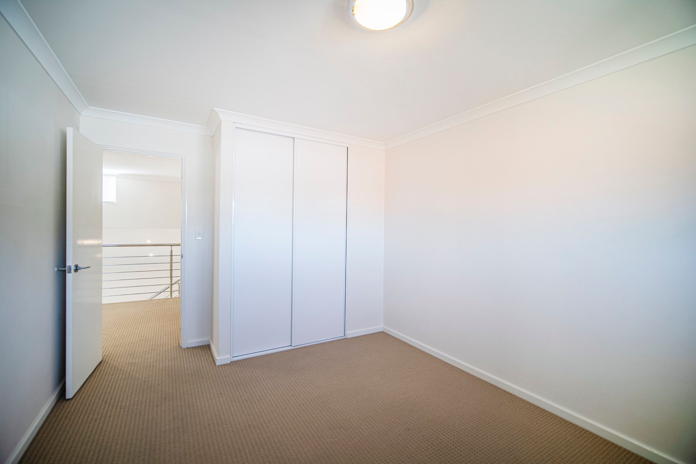 2/76 Gladstone Road — photo 13 of 20