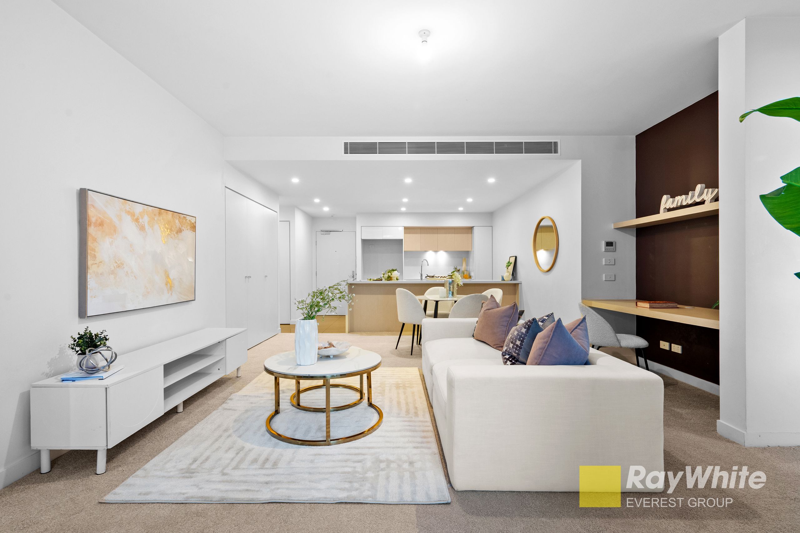 201n/1 Lardelli Drive — photo 3 of 20