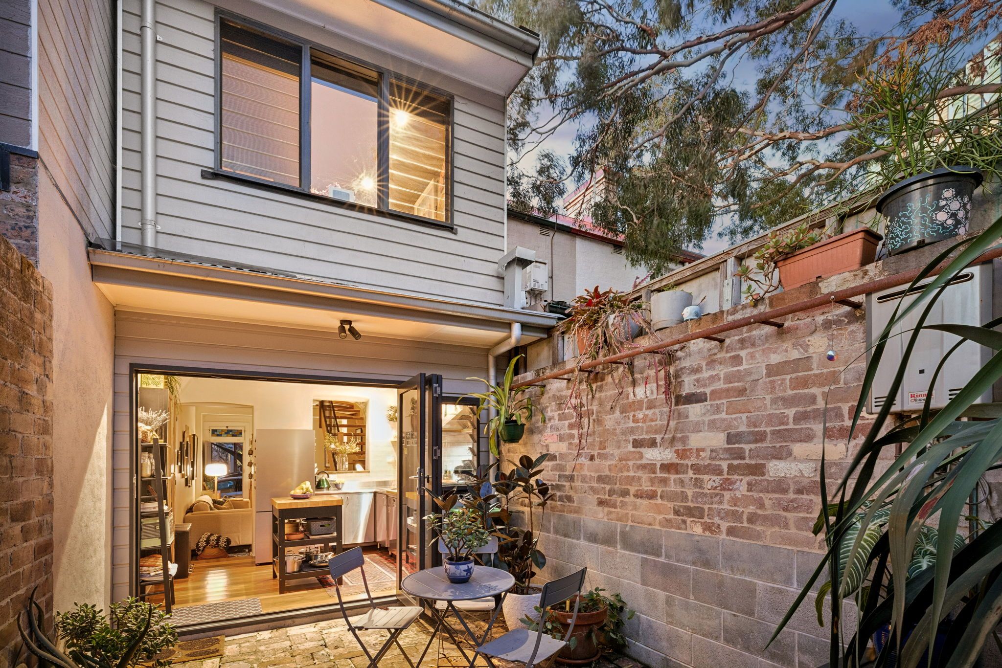 35 Caroline Street — photo 14 of 22