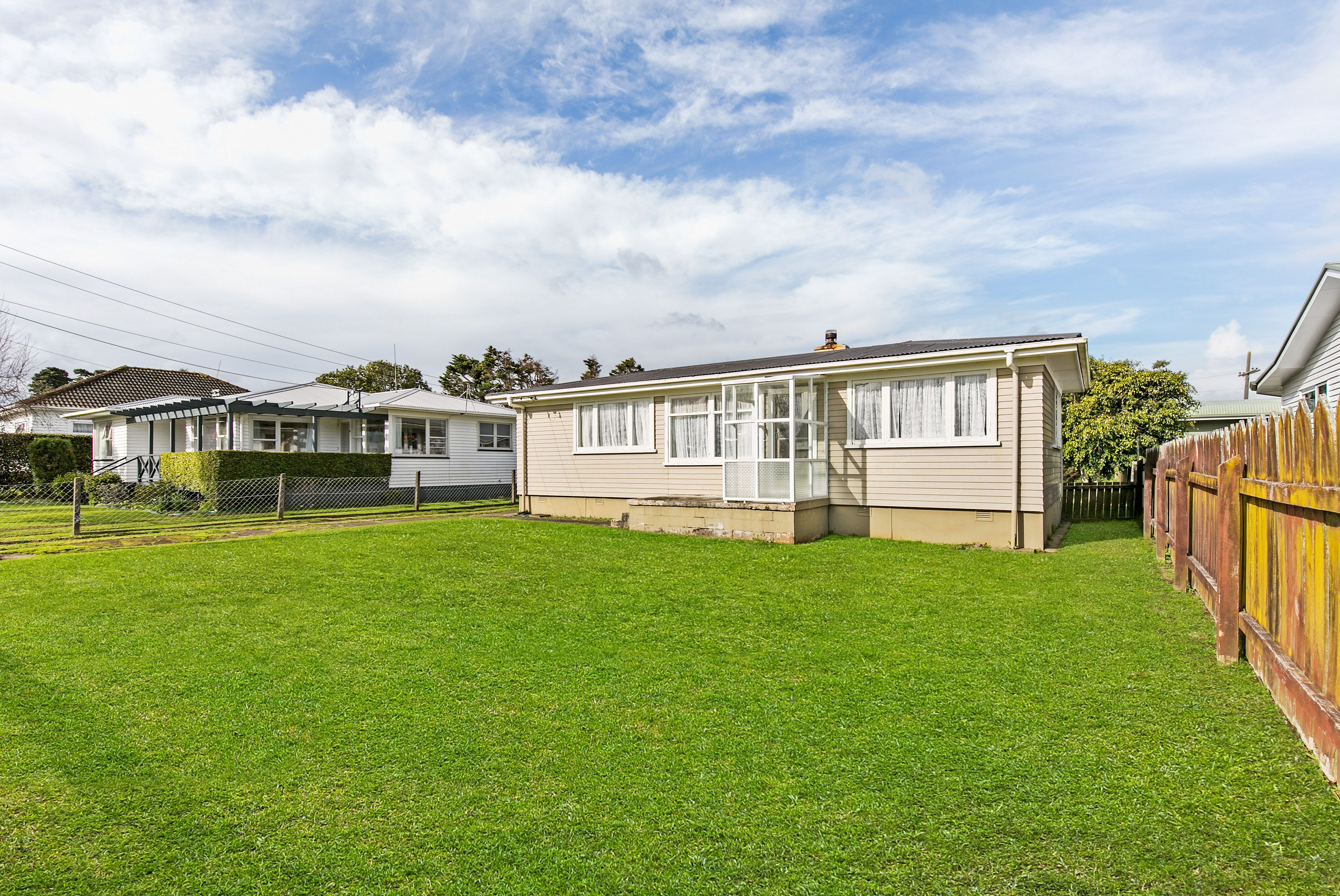 60 Wellesley Road, Mangere Bridge, Manukau City