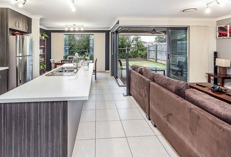 32 Nutmeg Drive, Griffin, QLD 4503