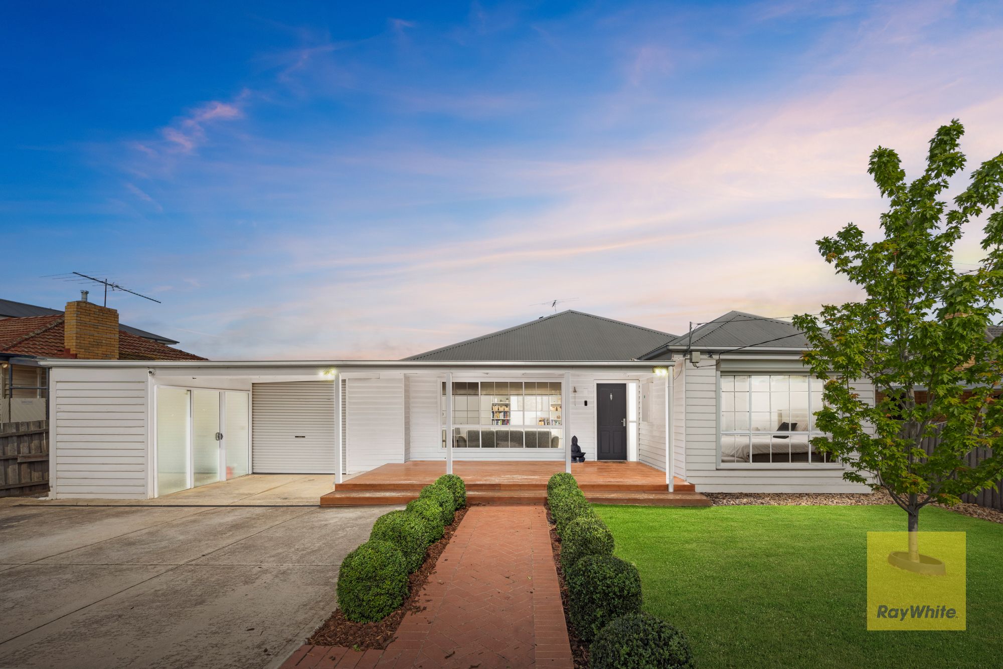 58 Welwyn Parade , Deer Park VIC 3023