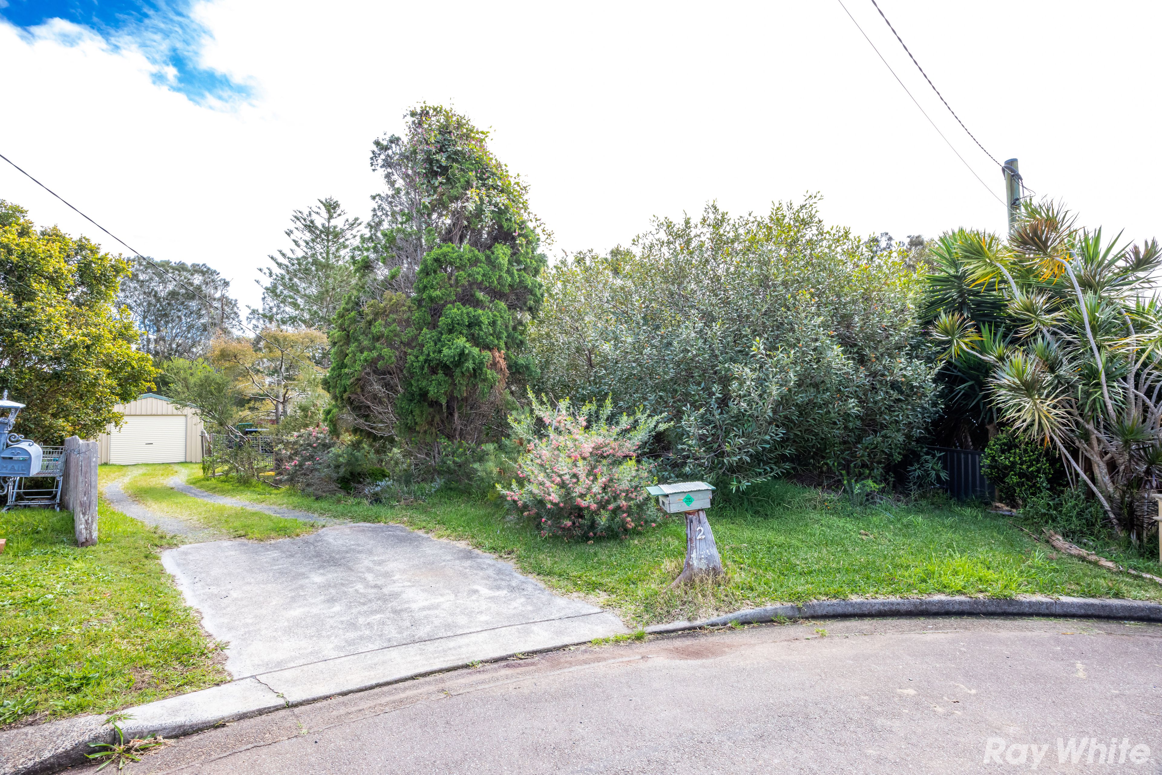 2 Adina Close — photo 12 of 13