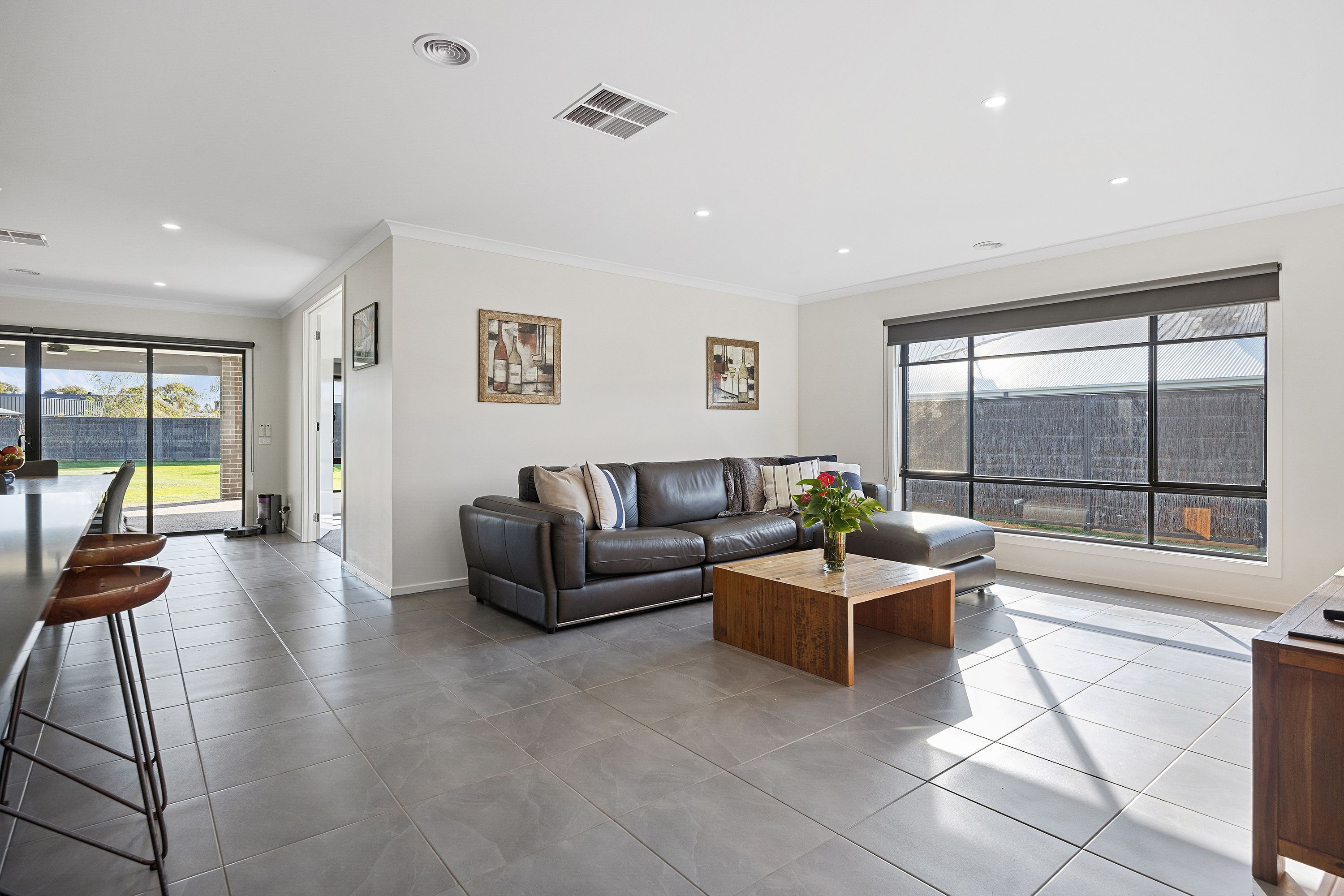 5 Red Gum Court — photo 7 of 19