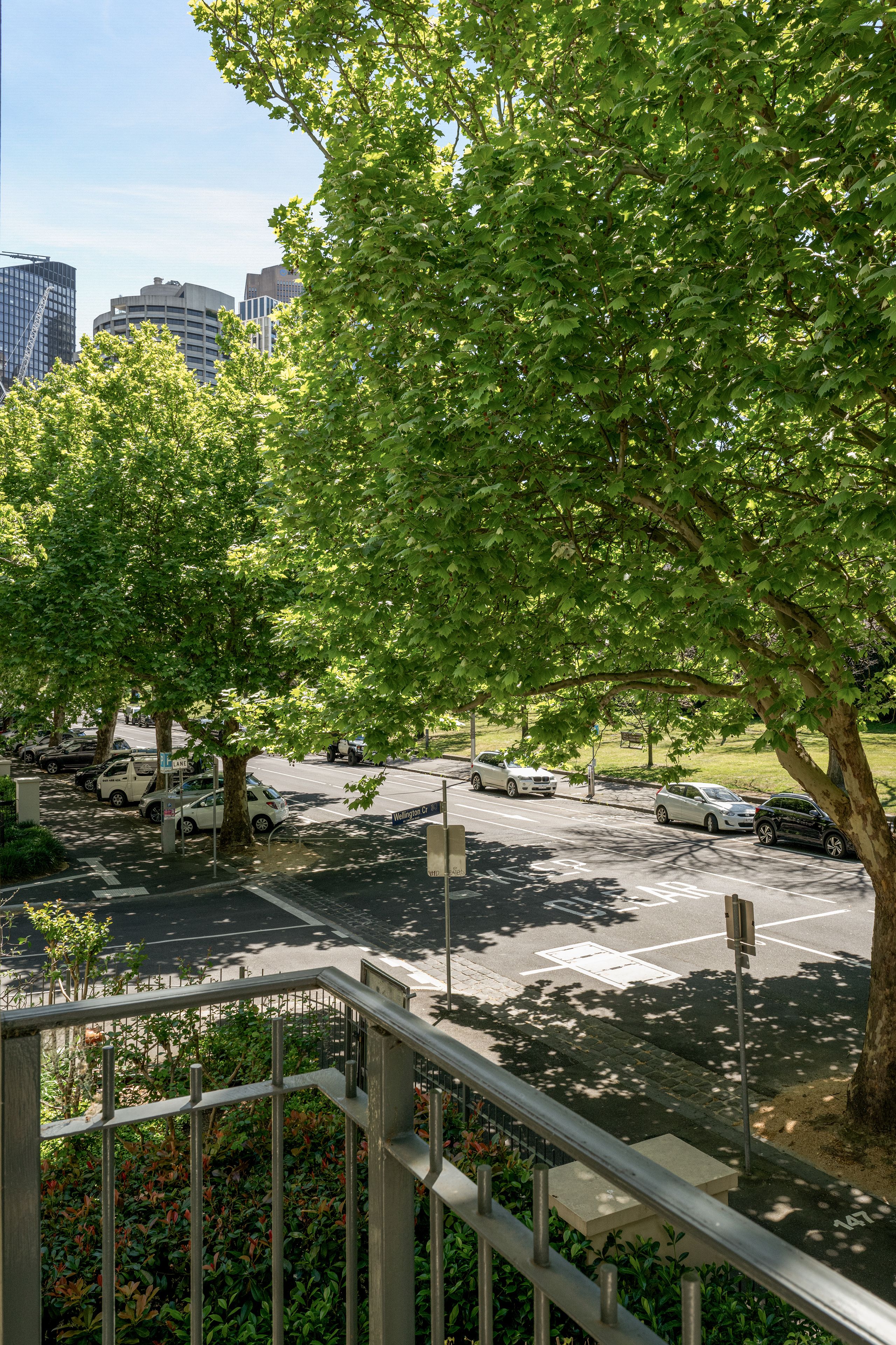 25/201 Wellington Parade South — photo 16 of 23