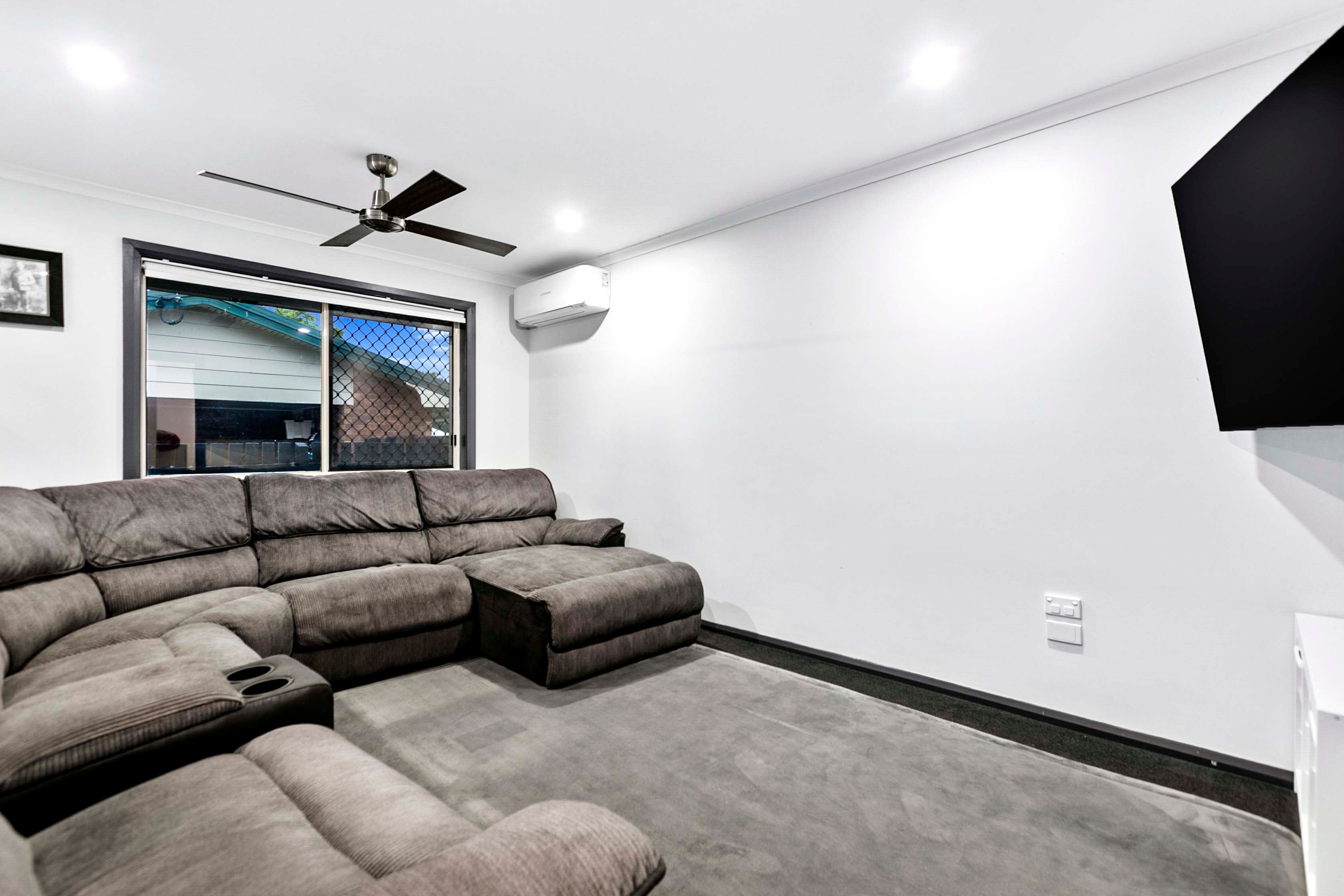 14 Wedge Street — photo 7 of 18