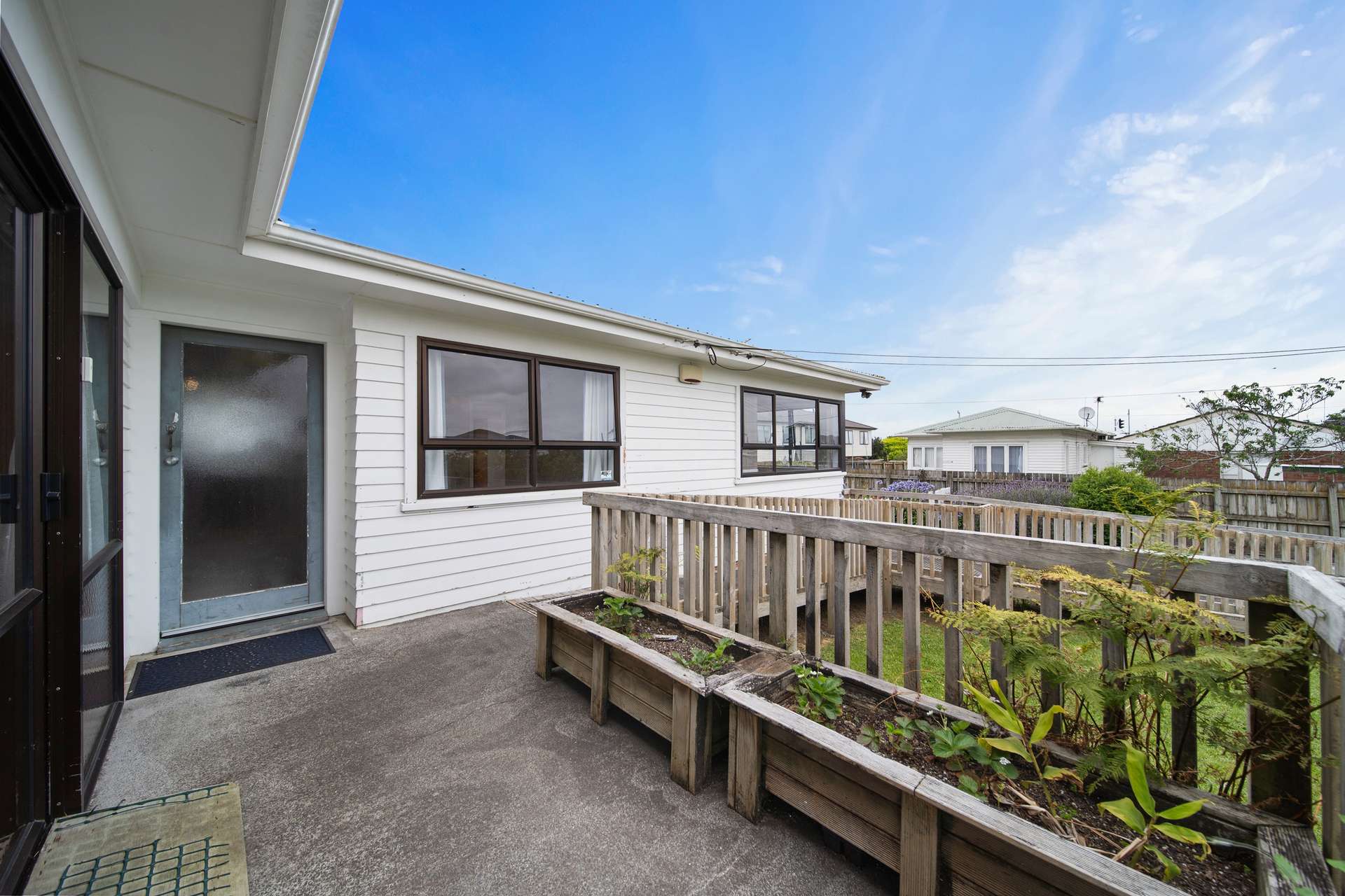 261 Puhinui Road photo 5