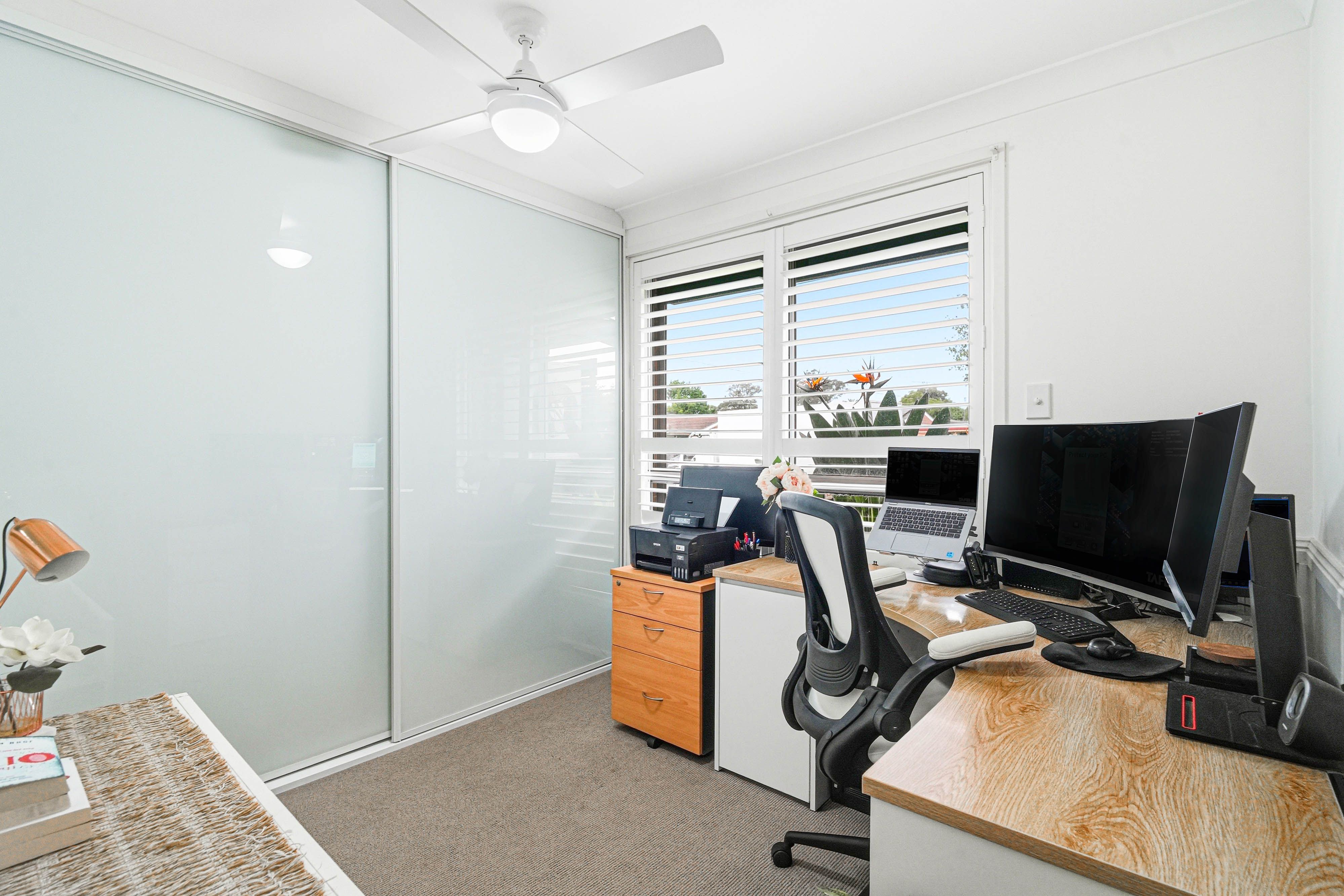 12 Kew Place — photo 15 of 30