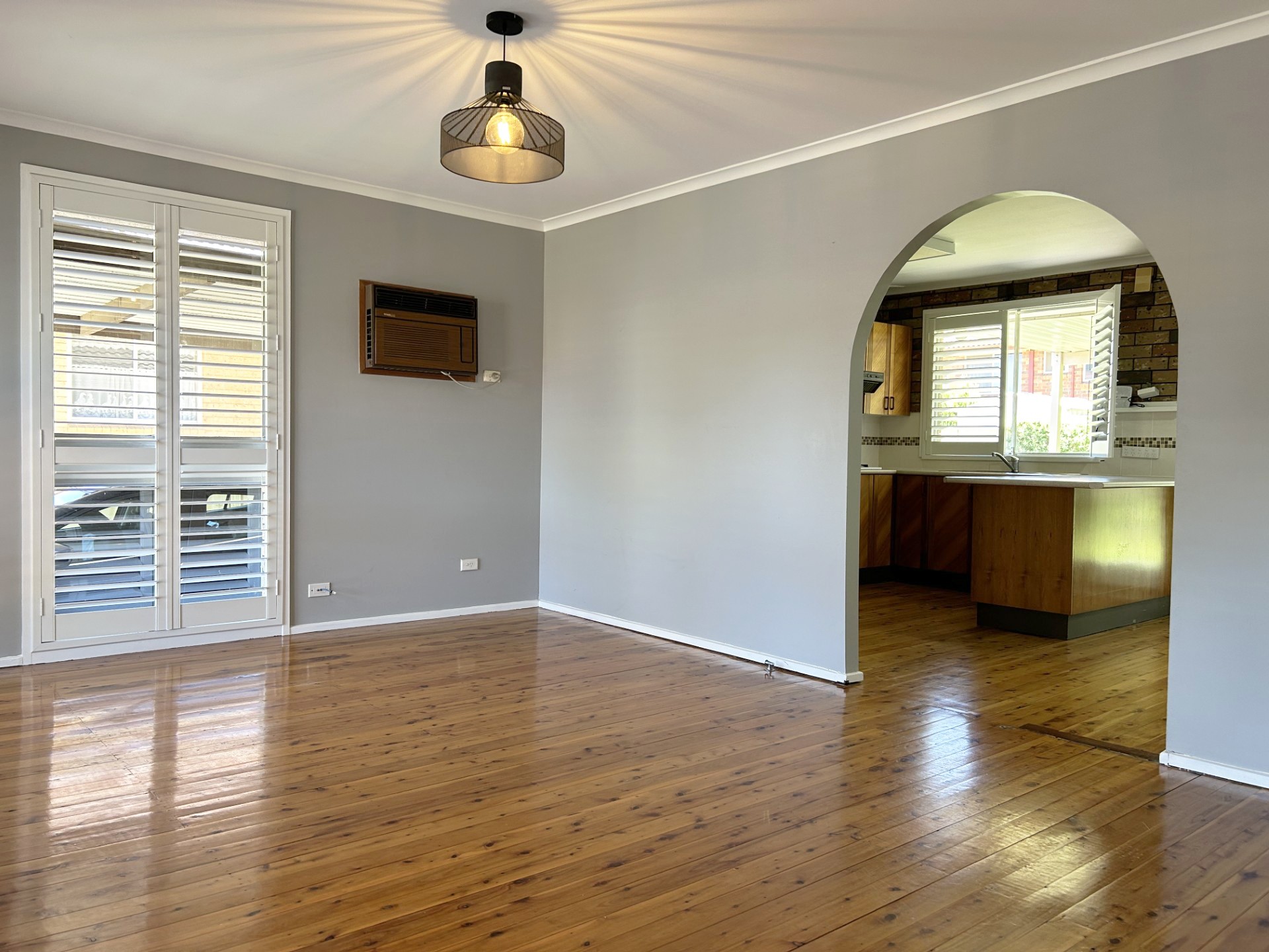 9 Kimberley Street, Leumeah, NSW 2560