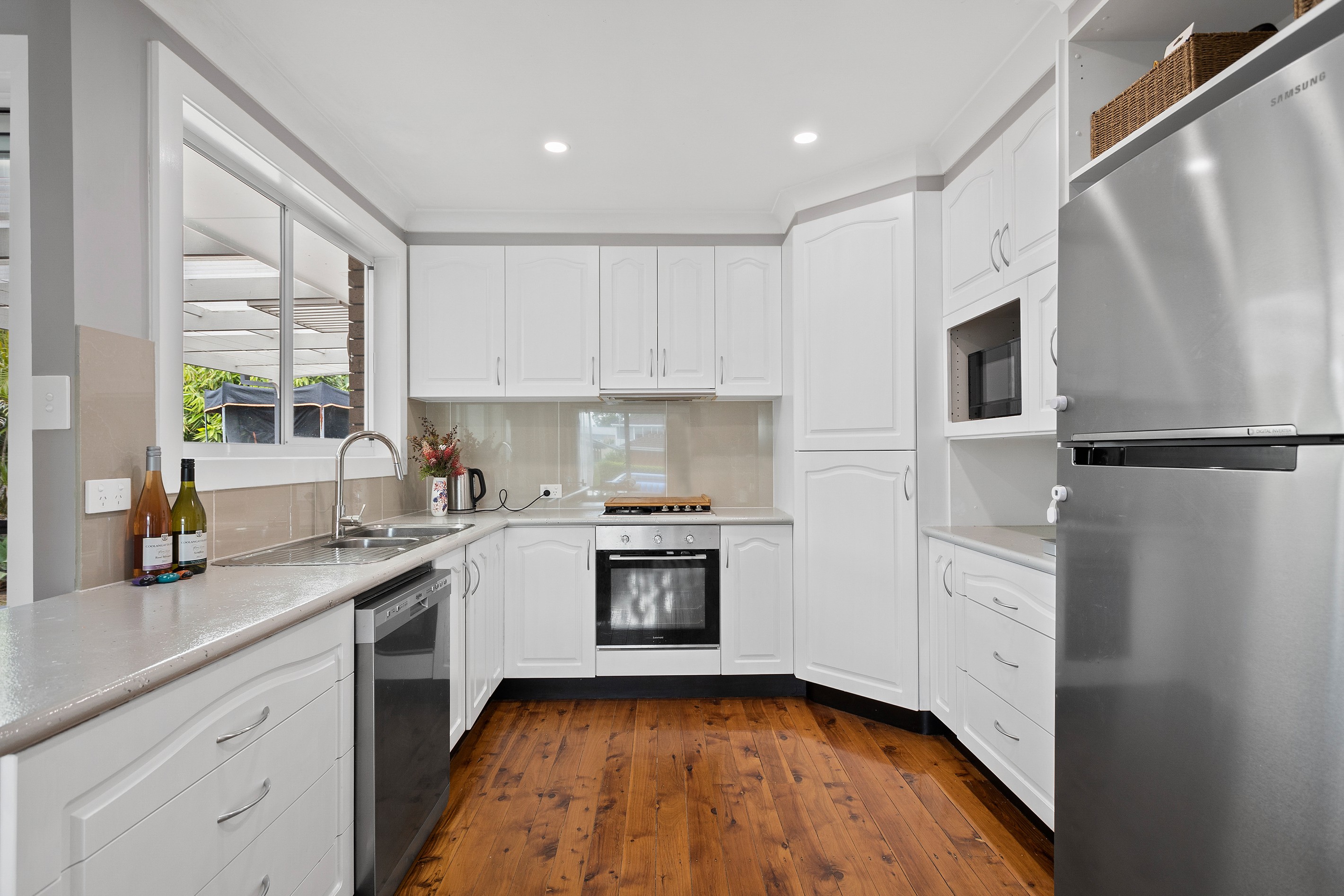 17 Maple Street, Albion Park Rail, NSW 2527