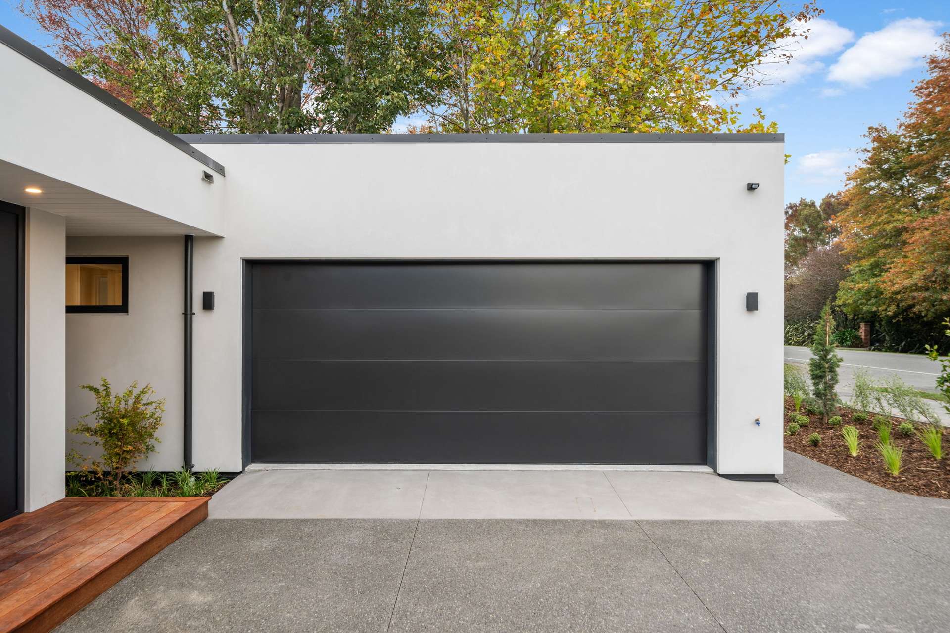 158 Gardiners Road photo 30