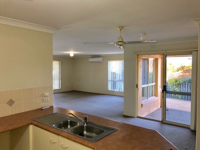 1/4 Soldierbird, Carrara, QLD 4211