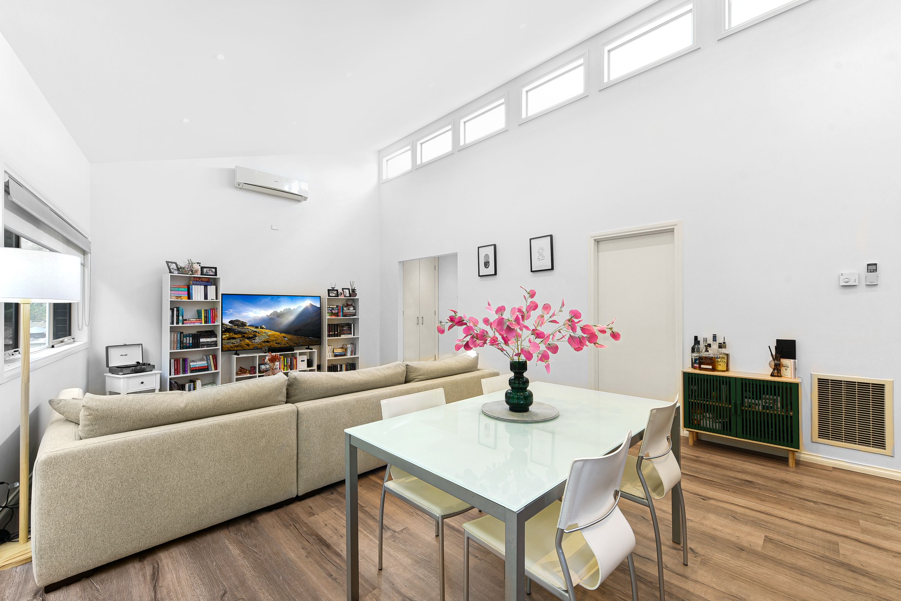 43A Robert Molyneux Avenue, Endeavour Hills, VIC 3802